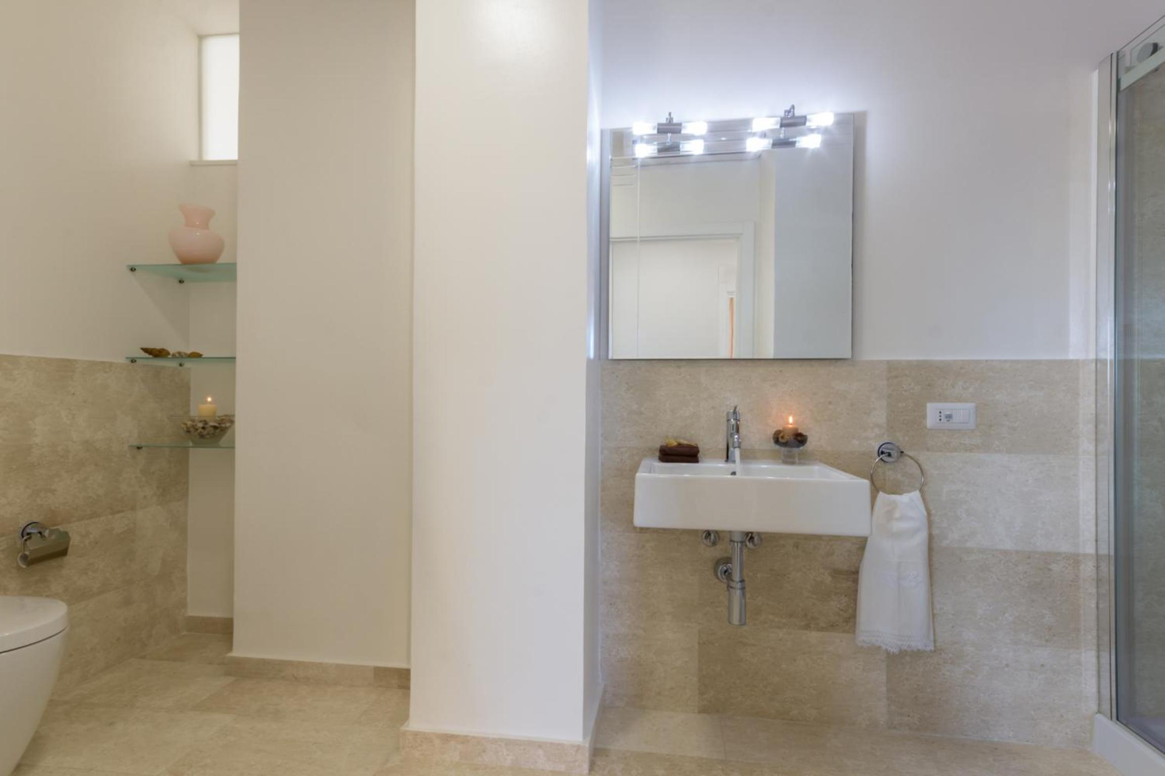 Penthouse Apartment - Photo 30