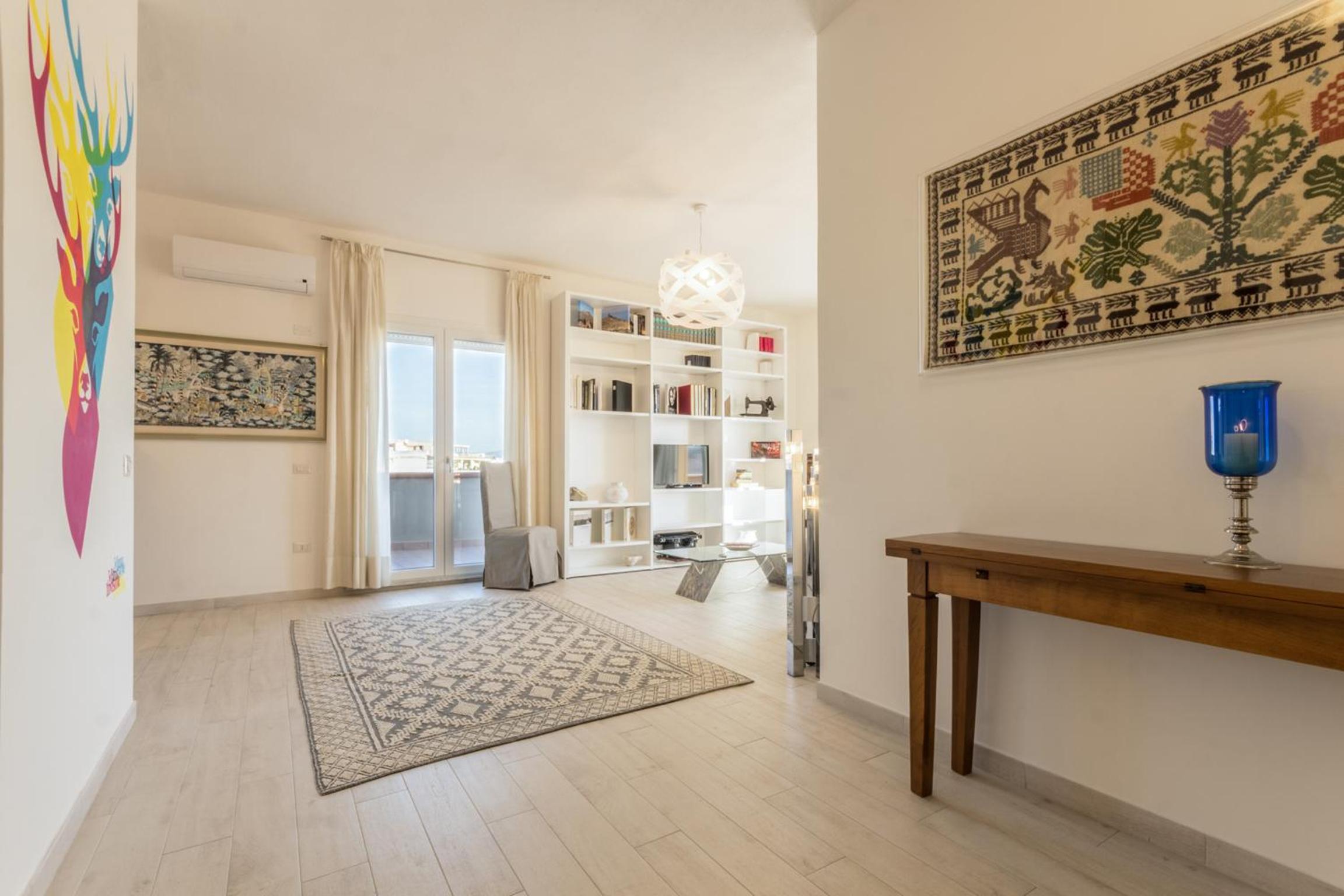 Penthouse Apartment - Photo 27