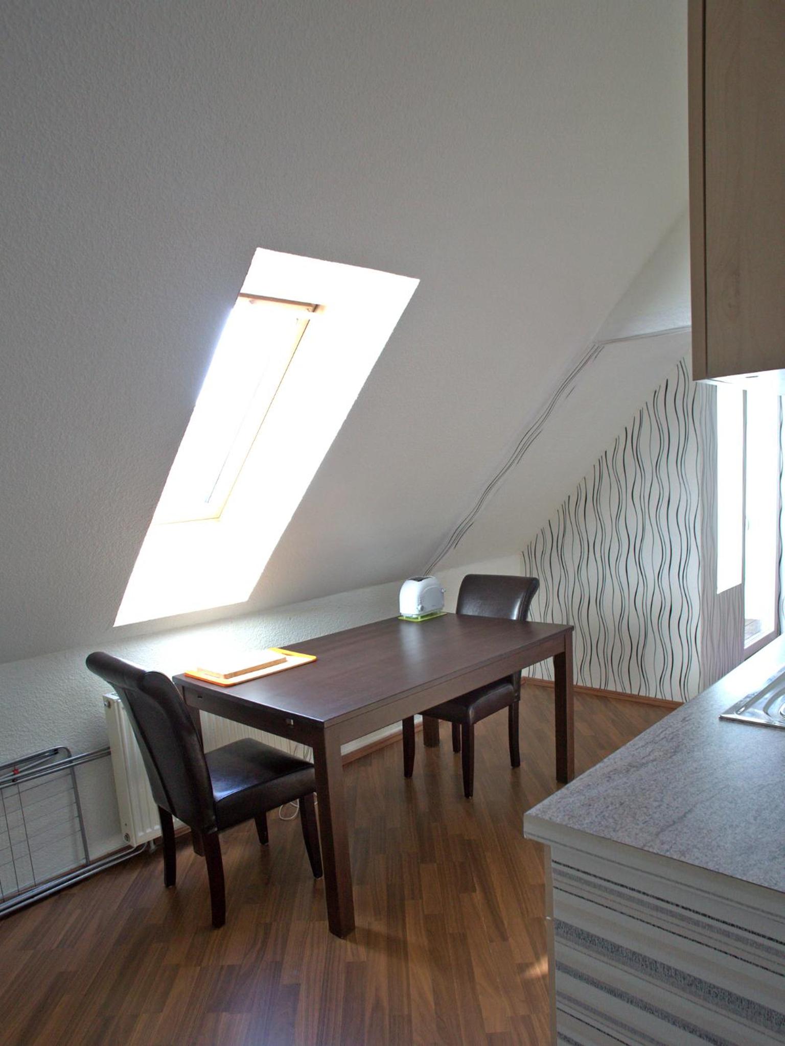 Family Room - Photo 9