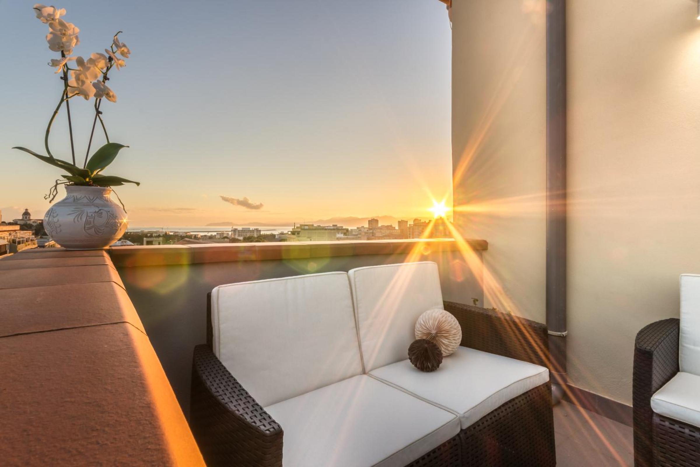 Penthouse Apartment - Photo 36