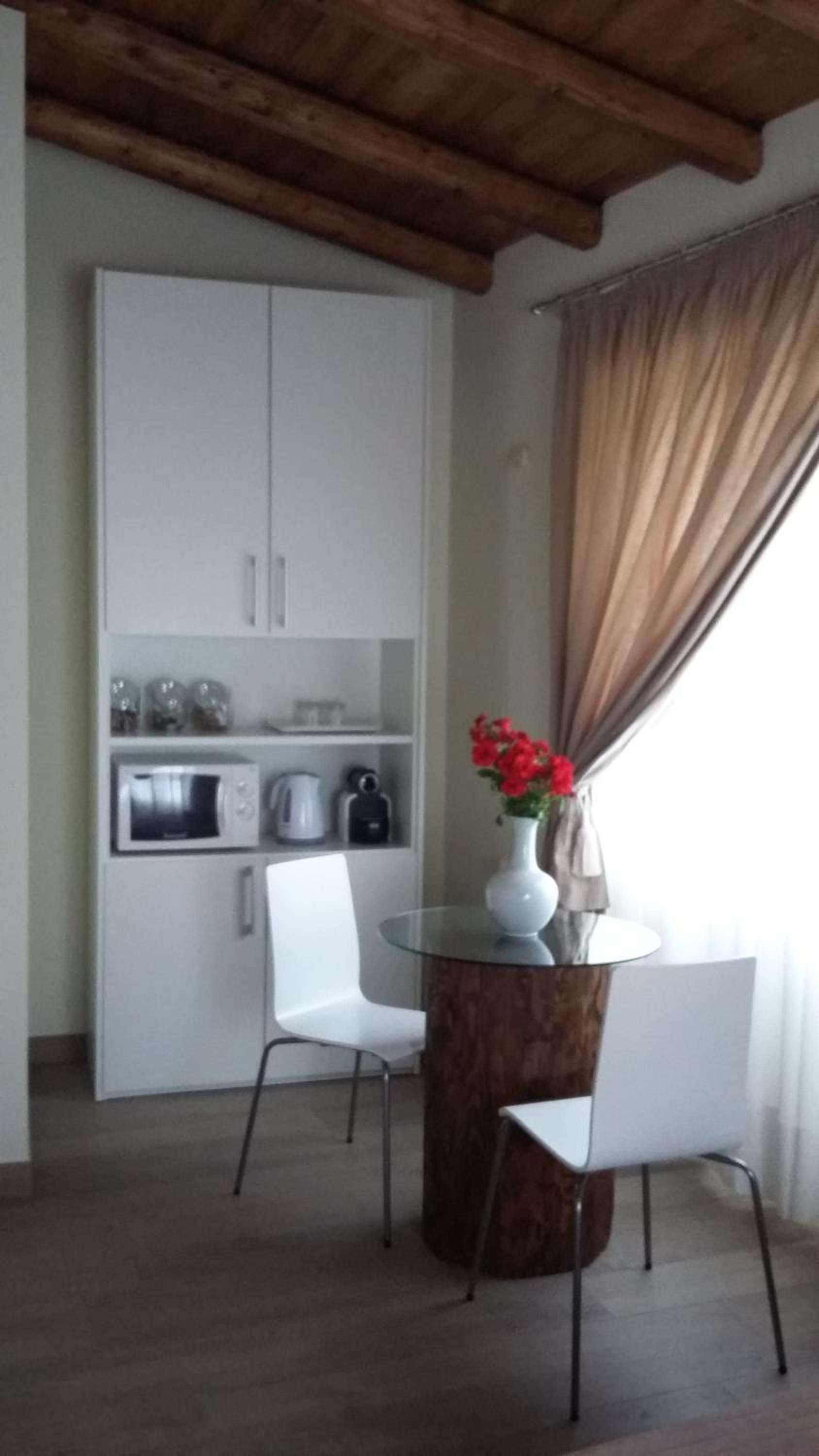 Double Room - Photo 3