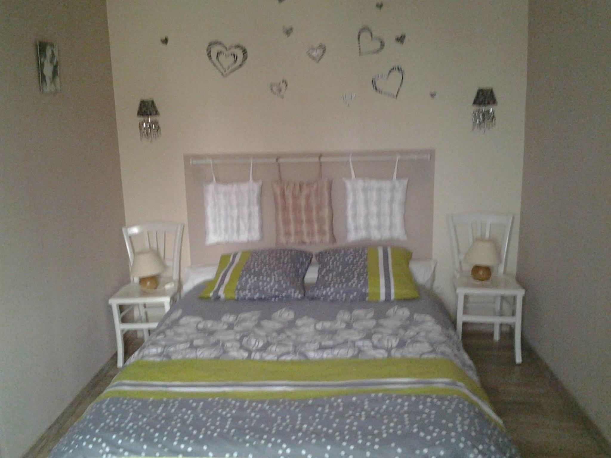 Two-Bedroom House - Photo 3