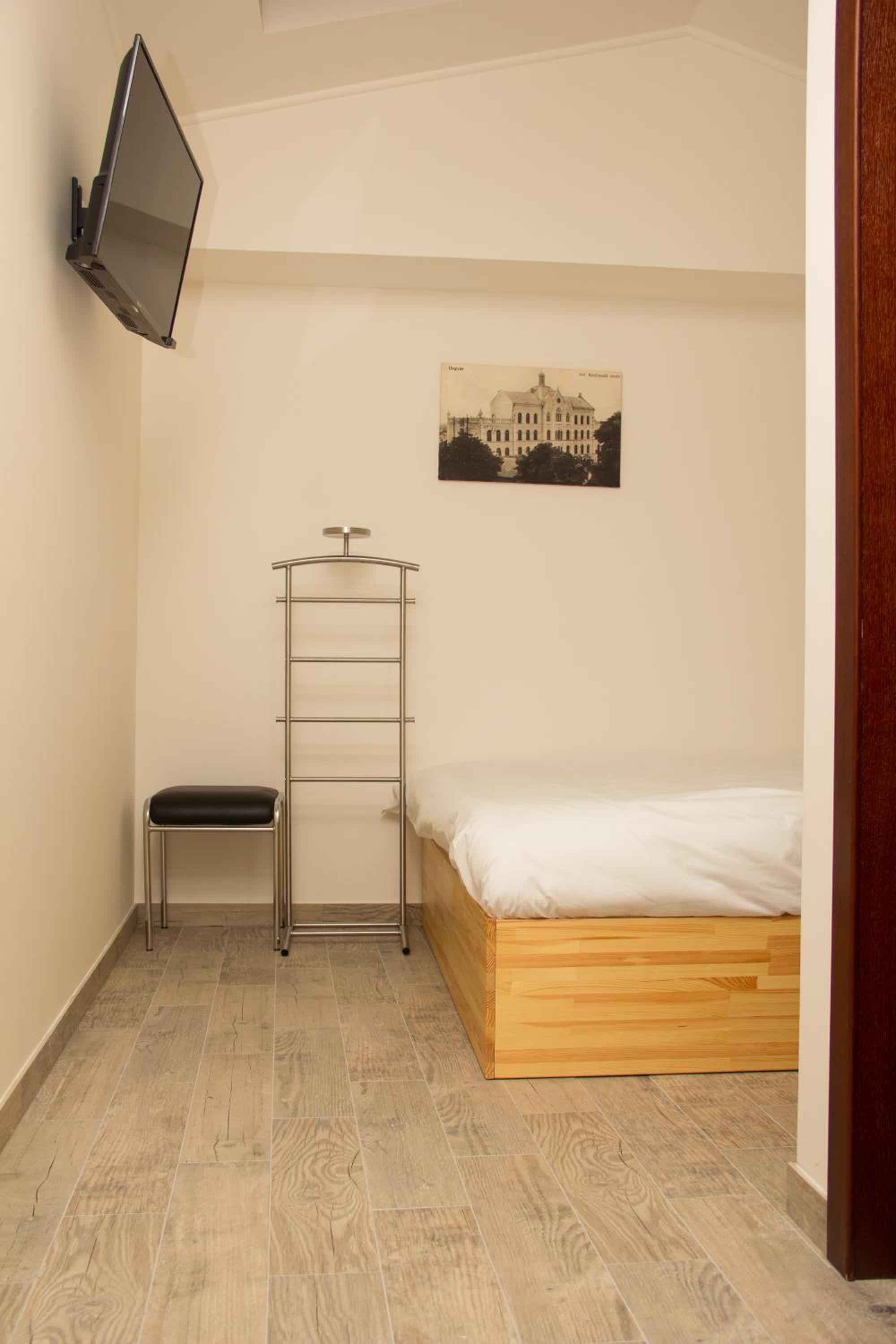 Standard Double Room photo 2