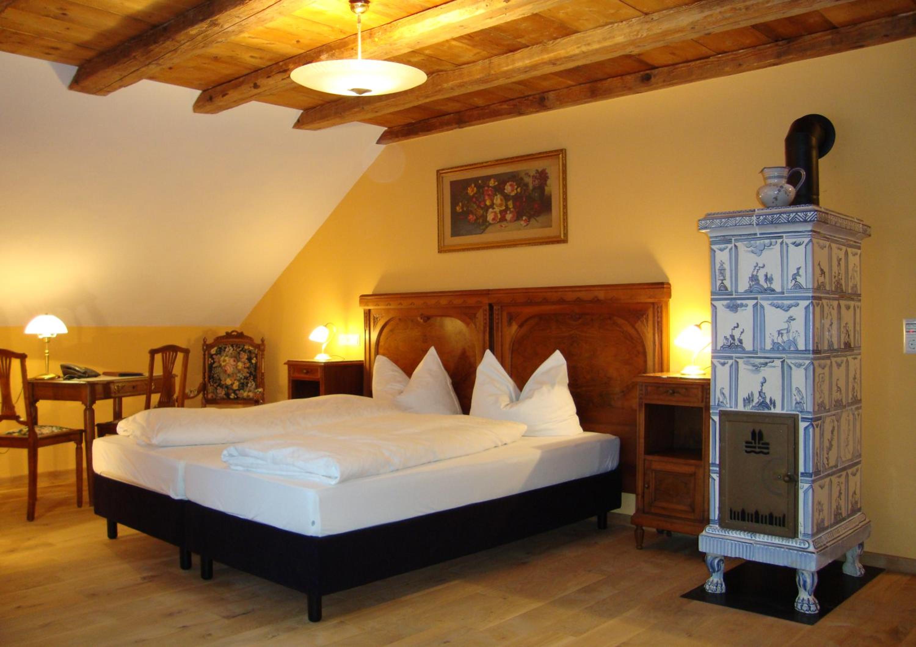 Deluxe Suite with Balcony
