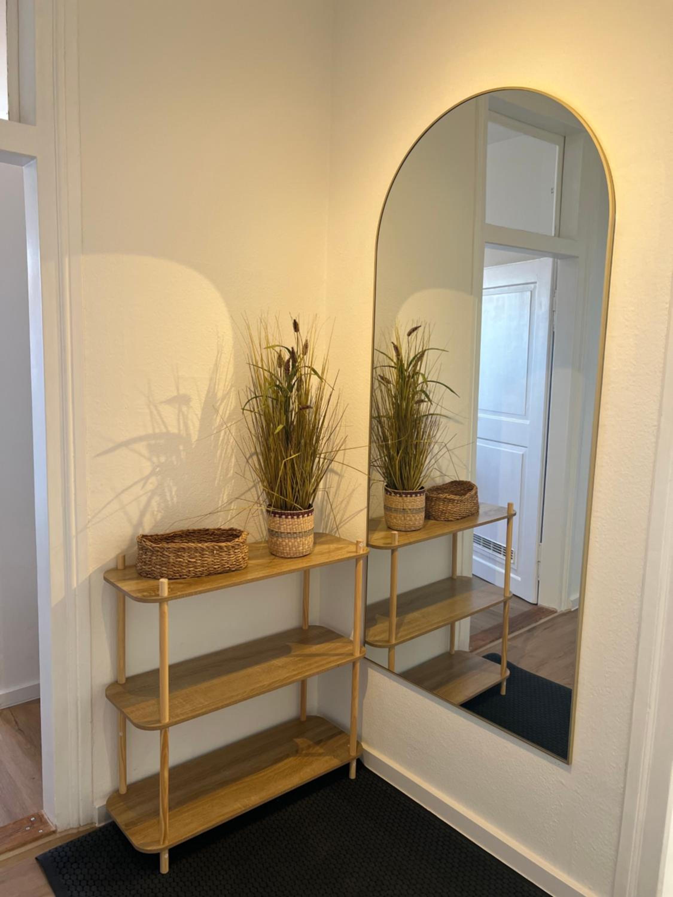 Apartment photo 2