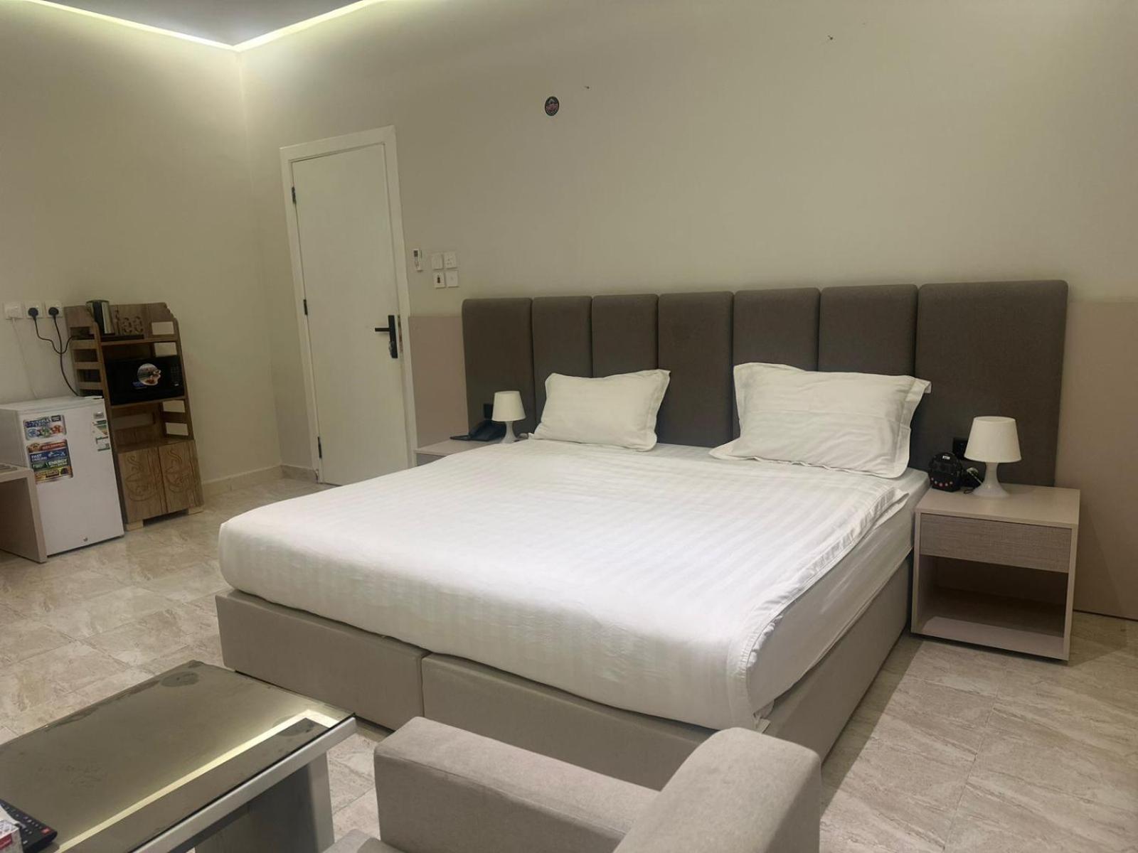 Double Room - Disability Access photo 3
