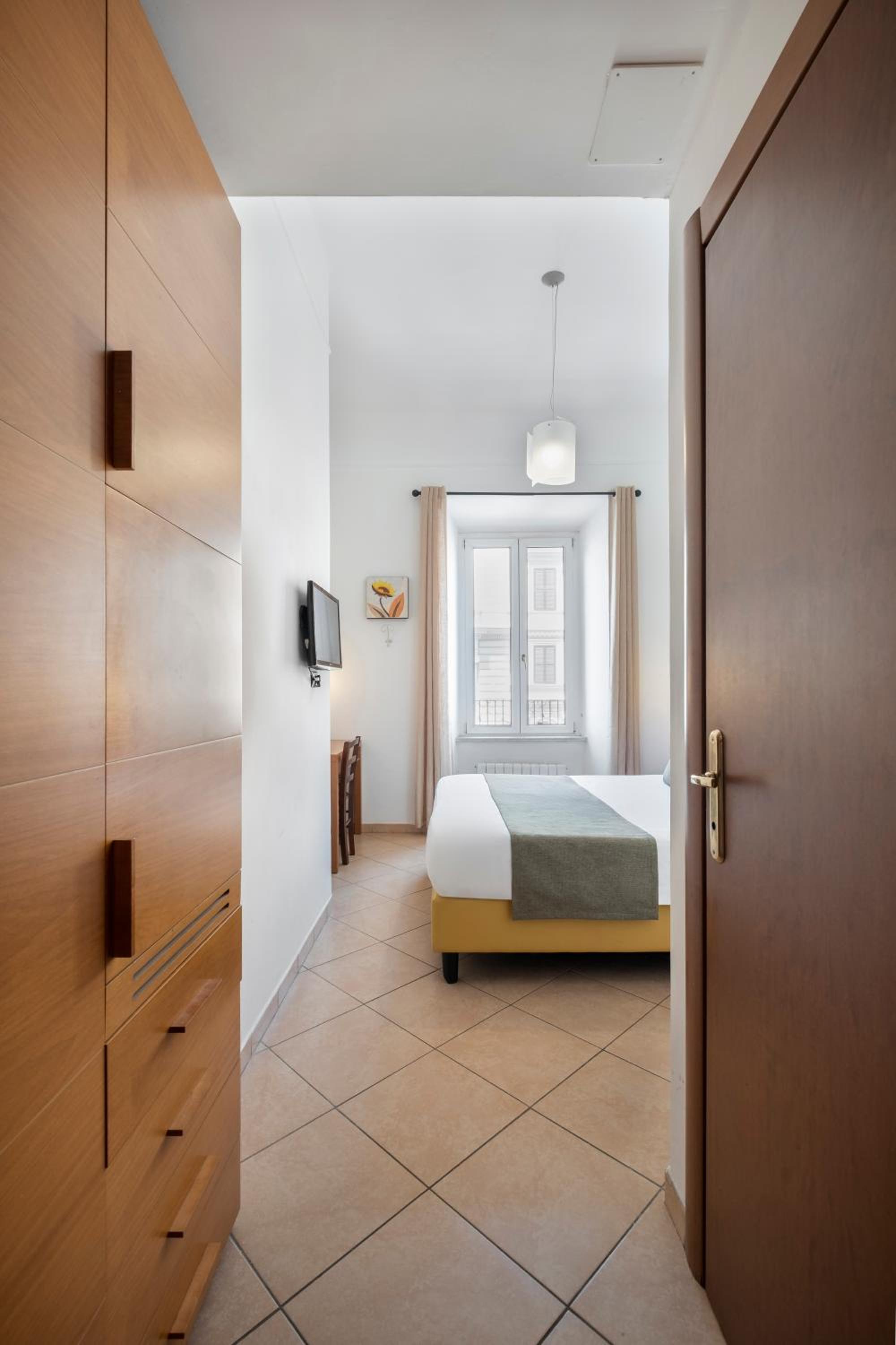 Double or Twin Room photo 3