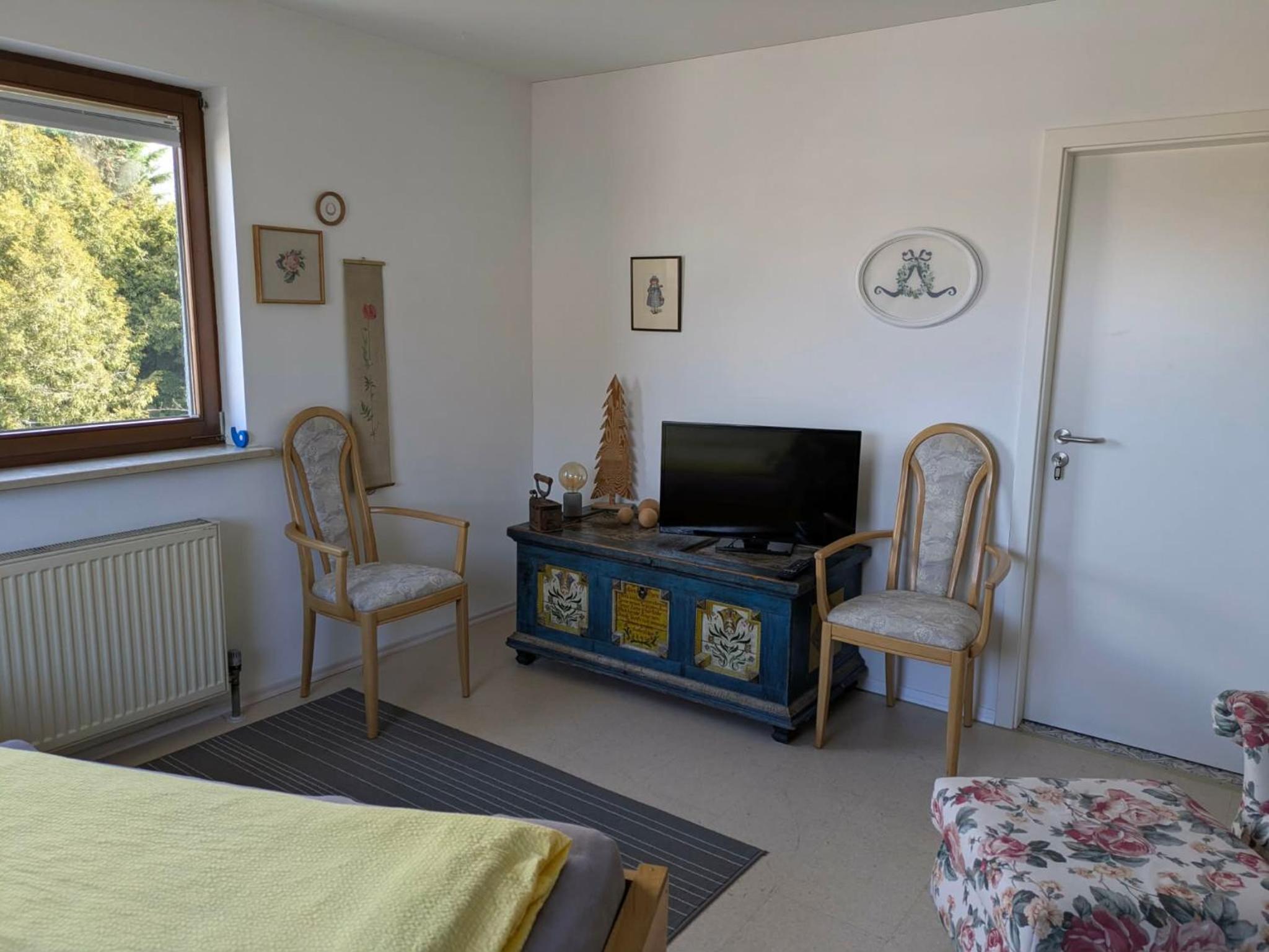 Large Double or Twin Room photo 3