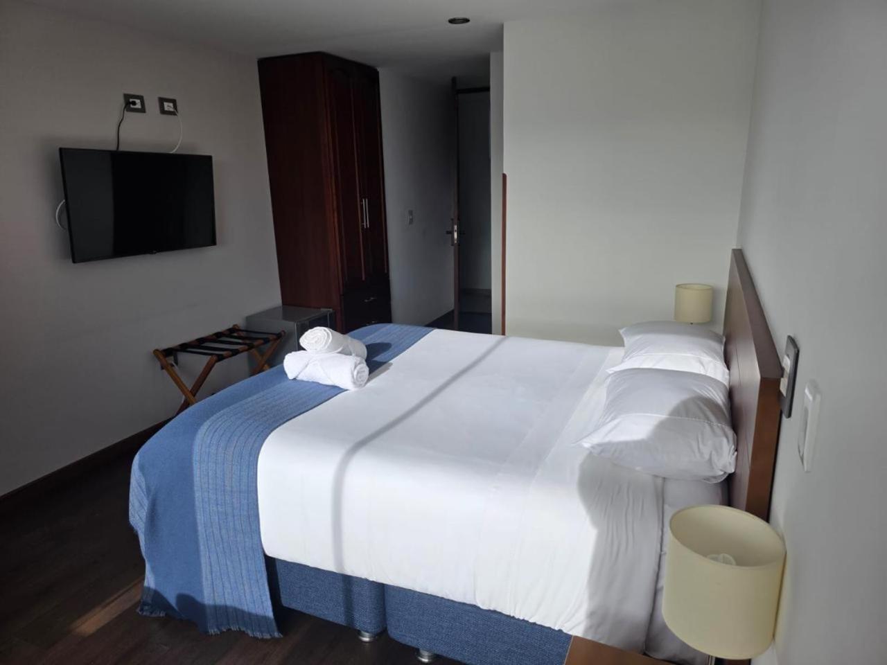 Standard Double Room photo 2