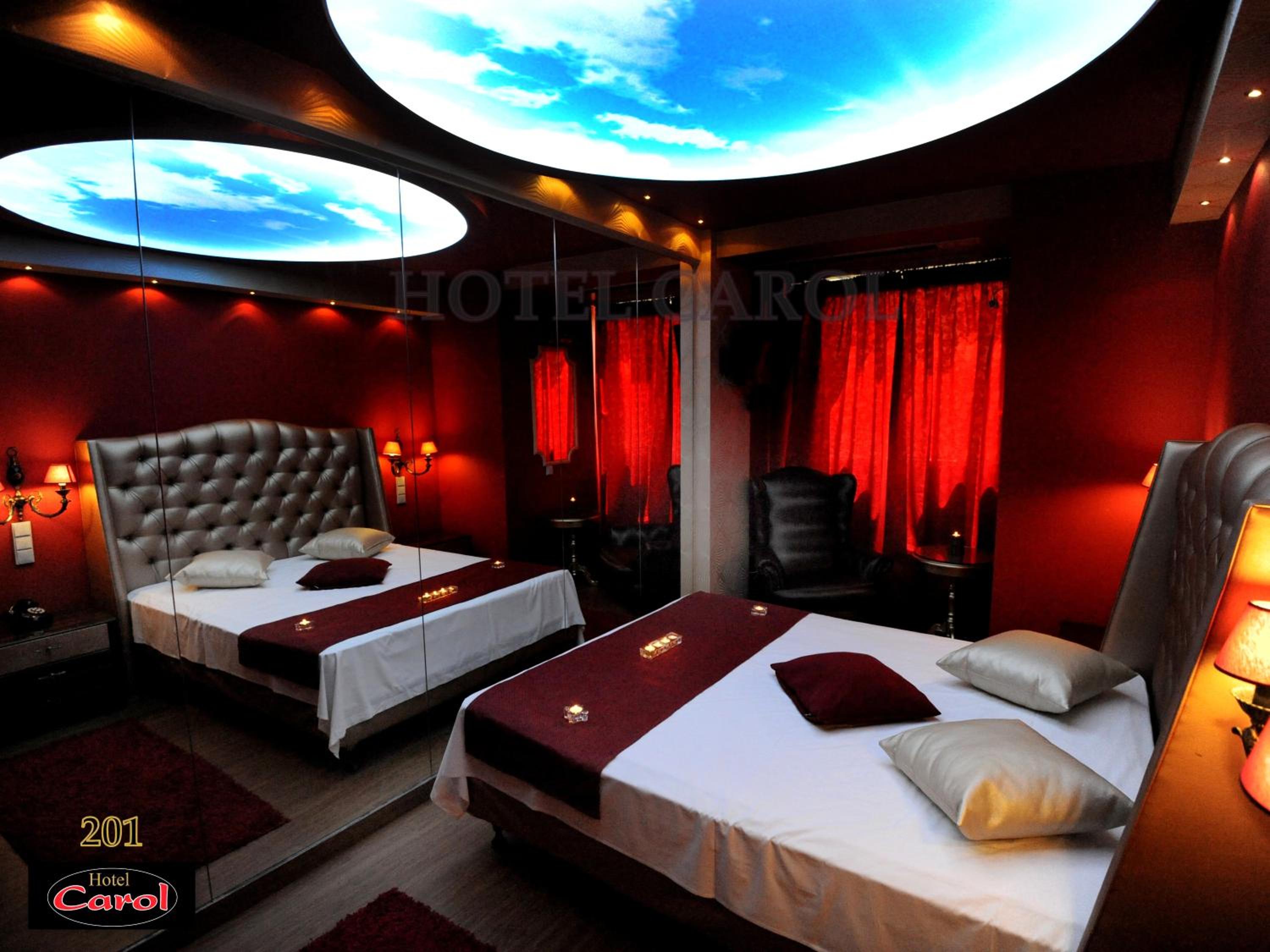 Double Room - Photo 19