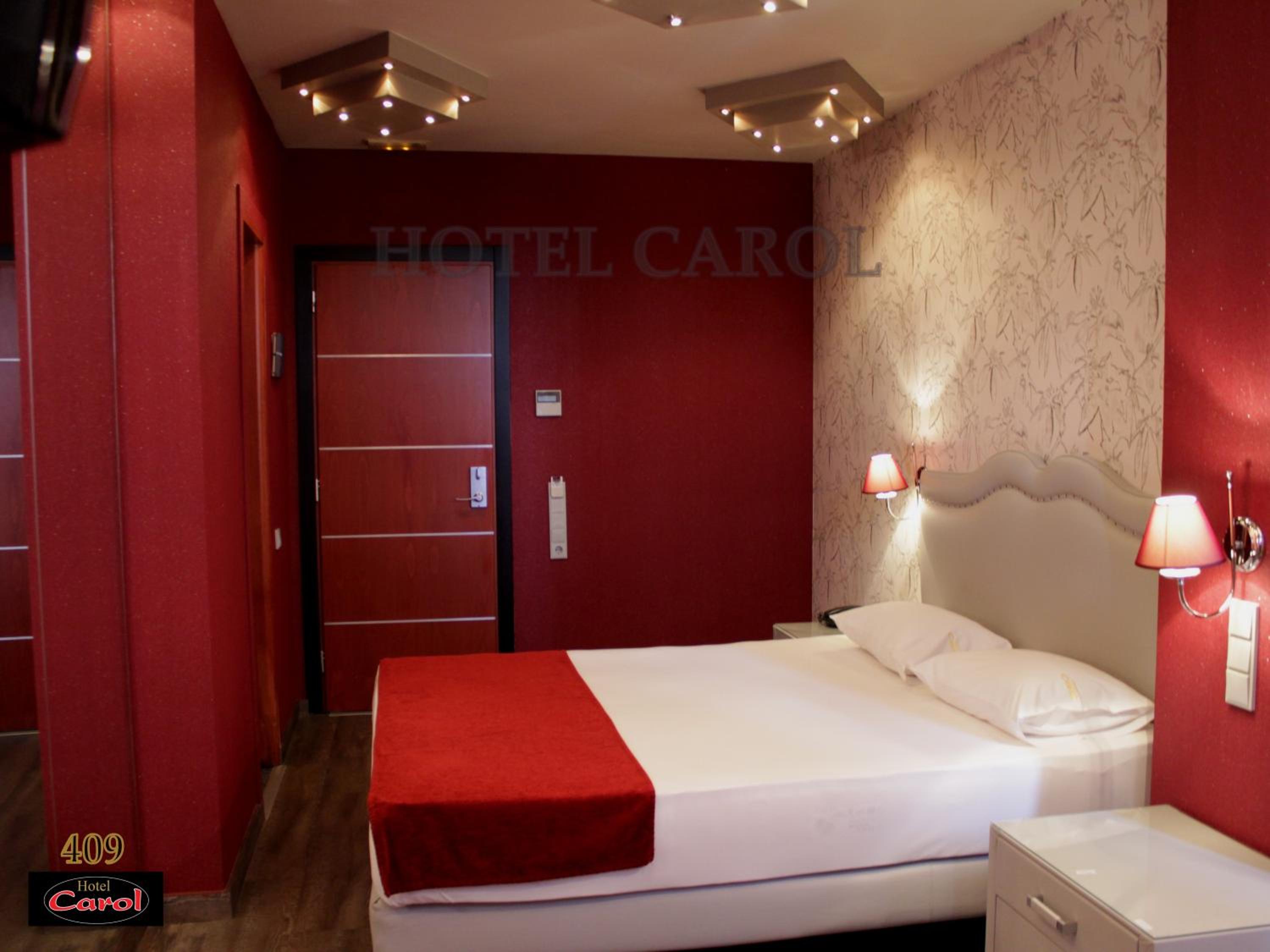 Double Room - Photo 24