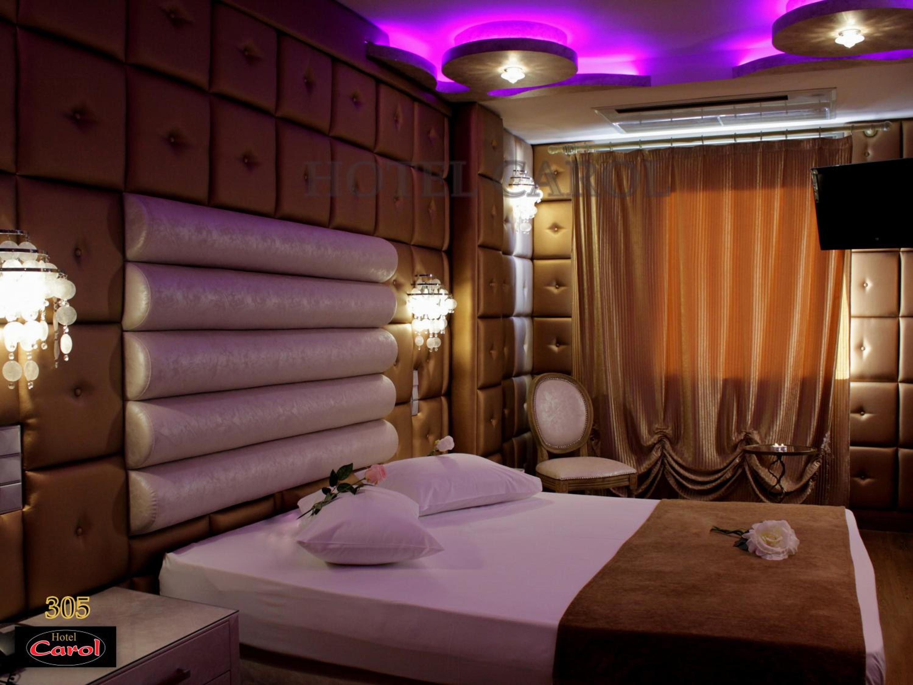 Double Room - Photo 21