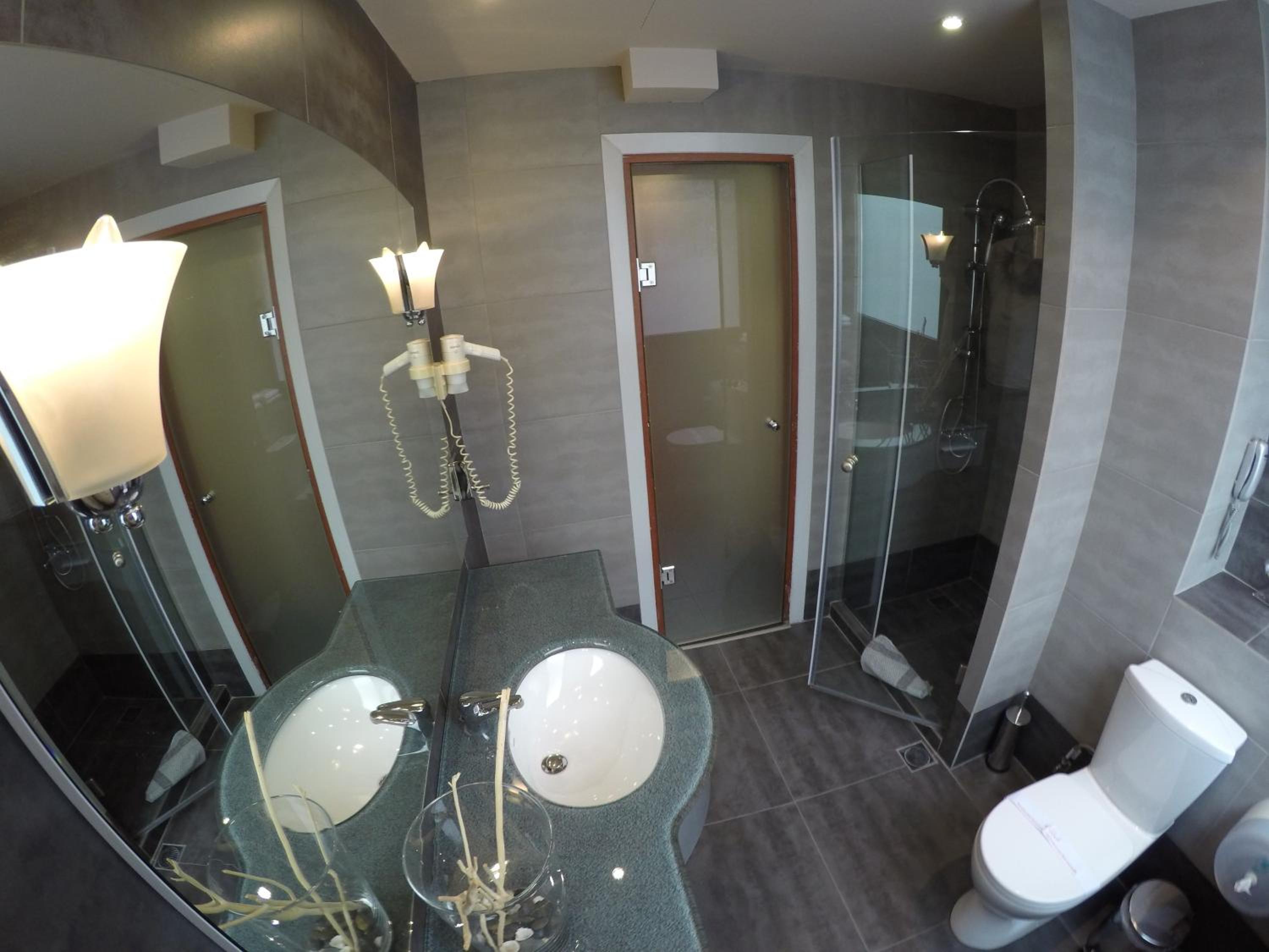 Junior Suite - Photo 15