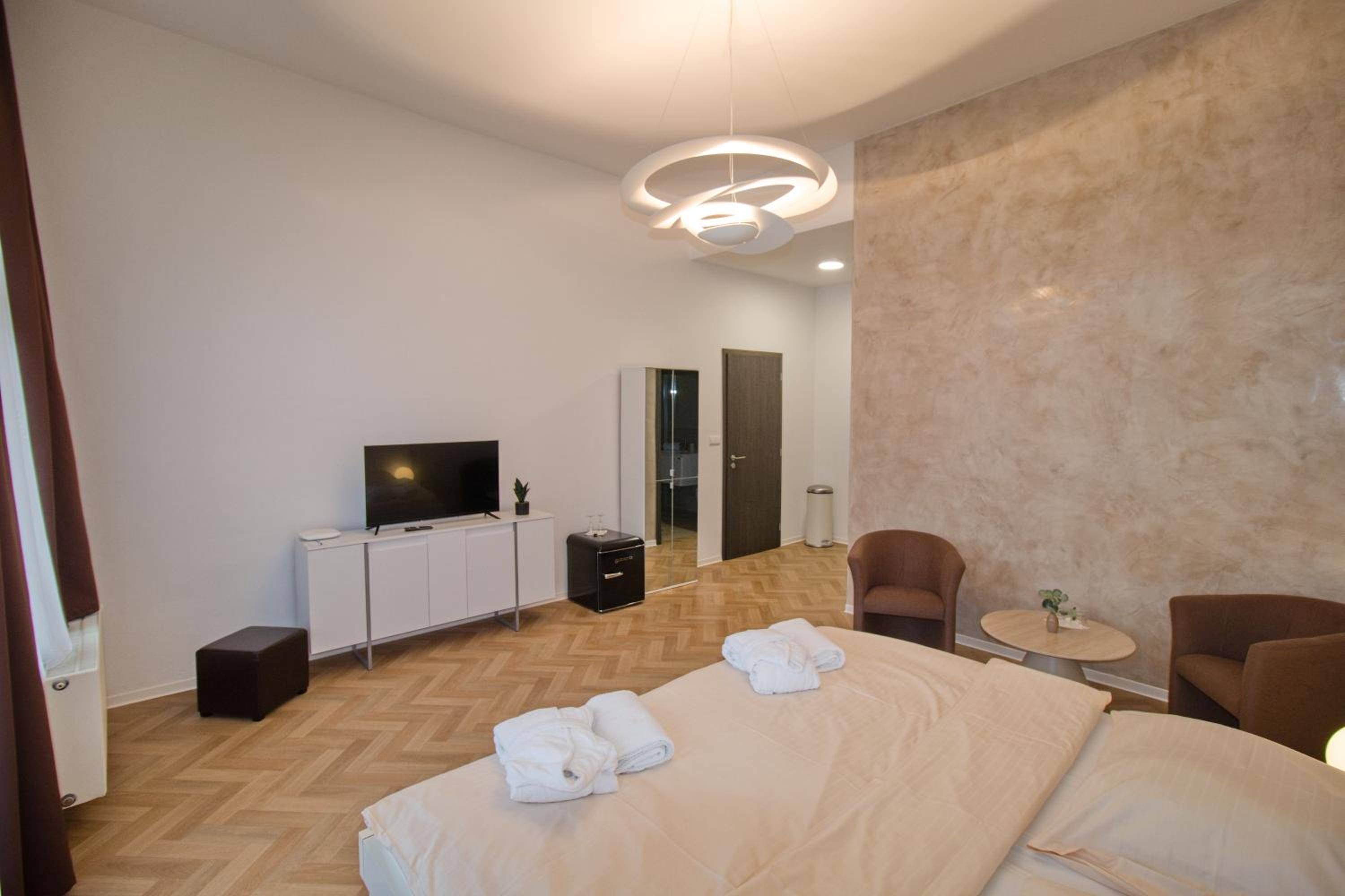 Double Room with Patio photo 1