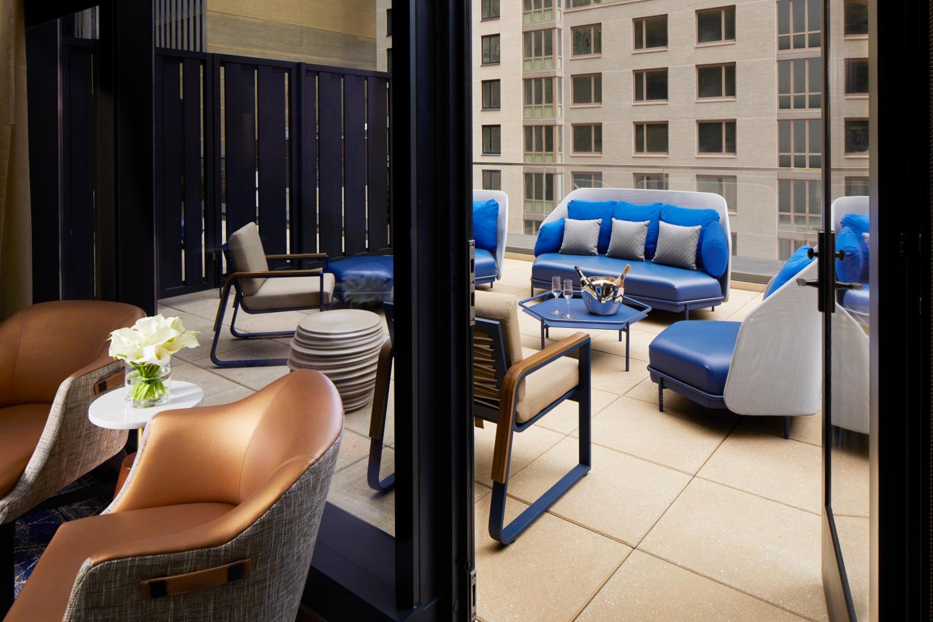 Suite, Balcony (Platinum)