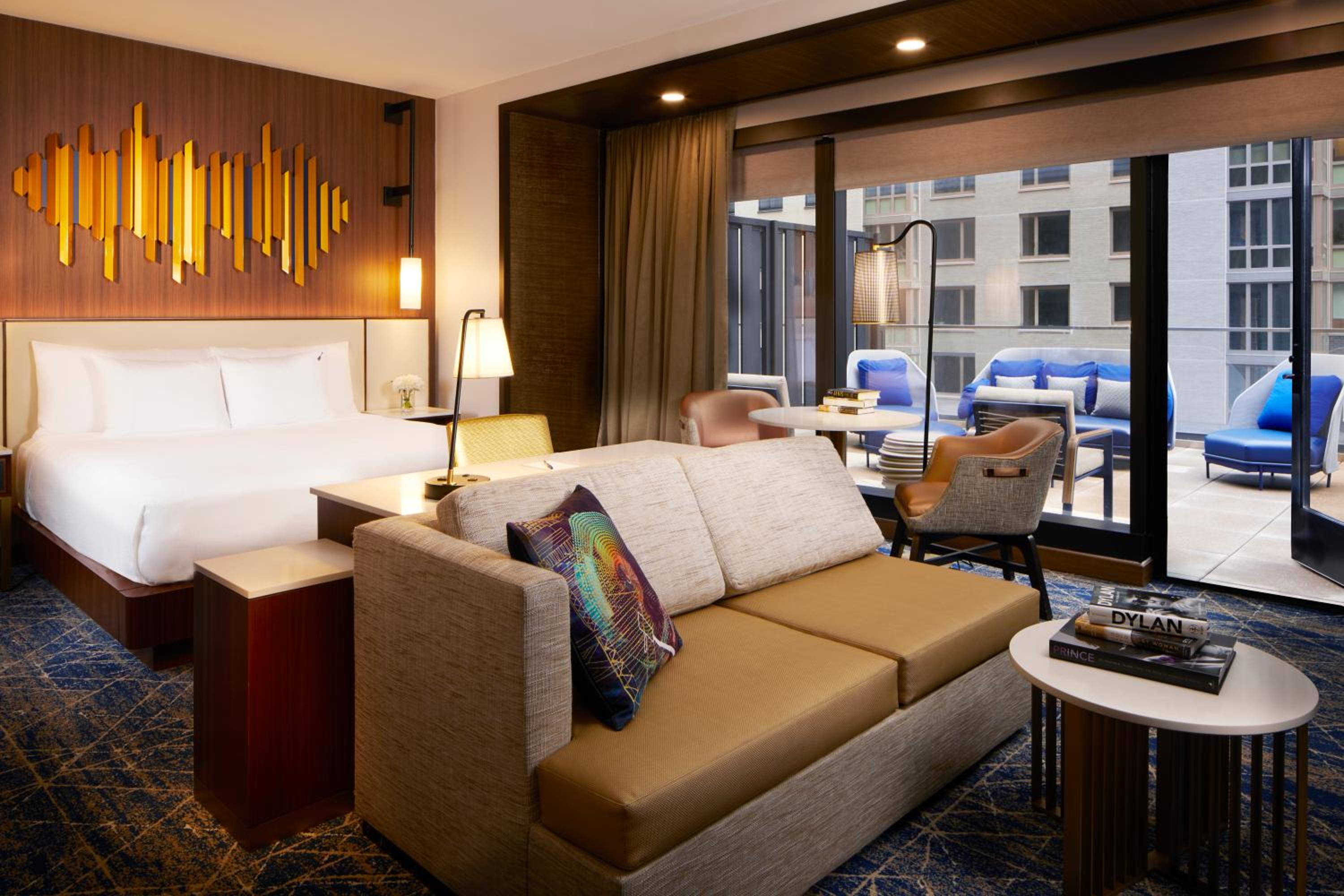 Suite, Balcony (Platinum)