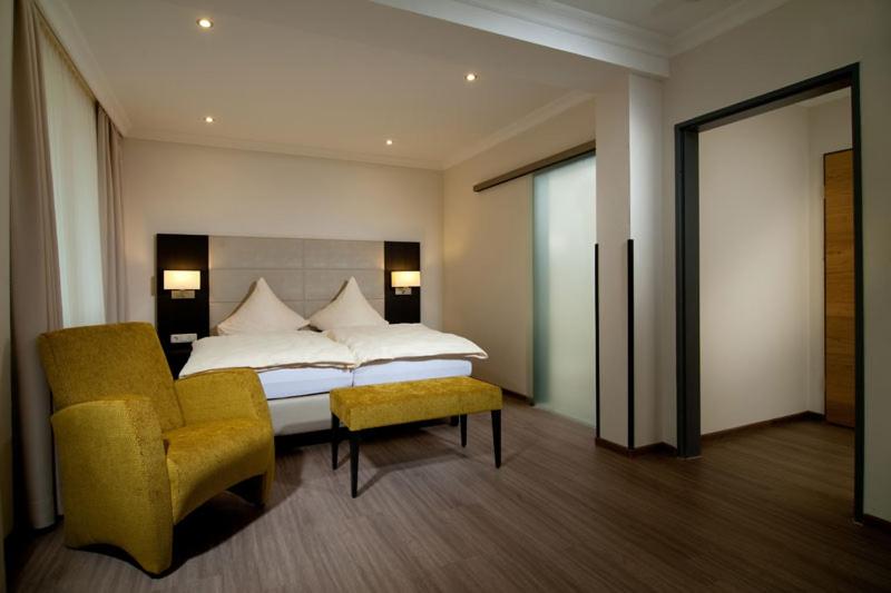 Deluxe Double Room with Balcony photo 2