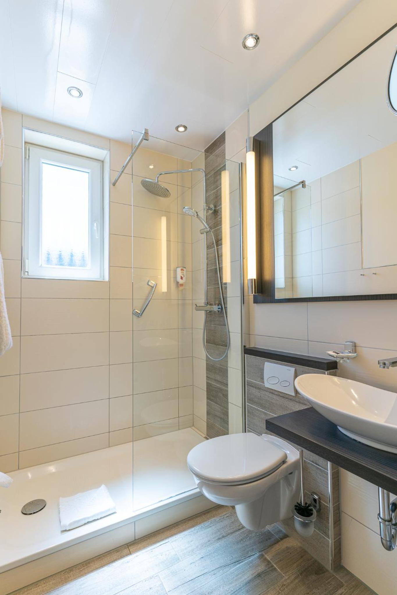 Double Room with Balcony photo 2