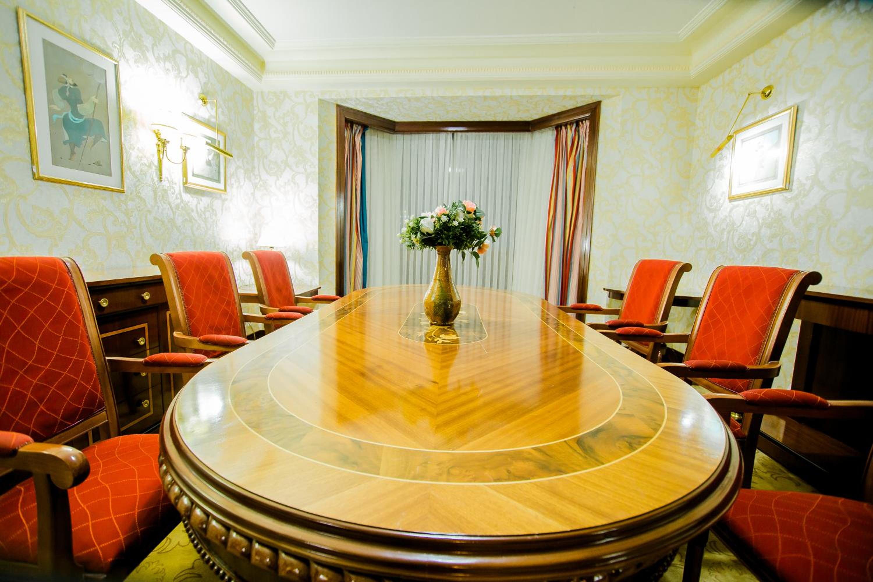 Presidential Suite photo 2