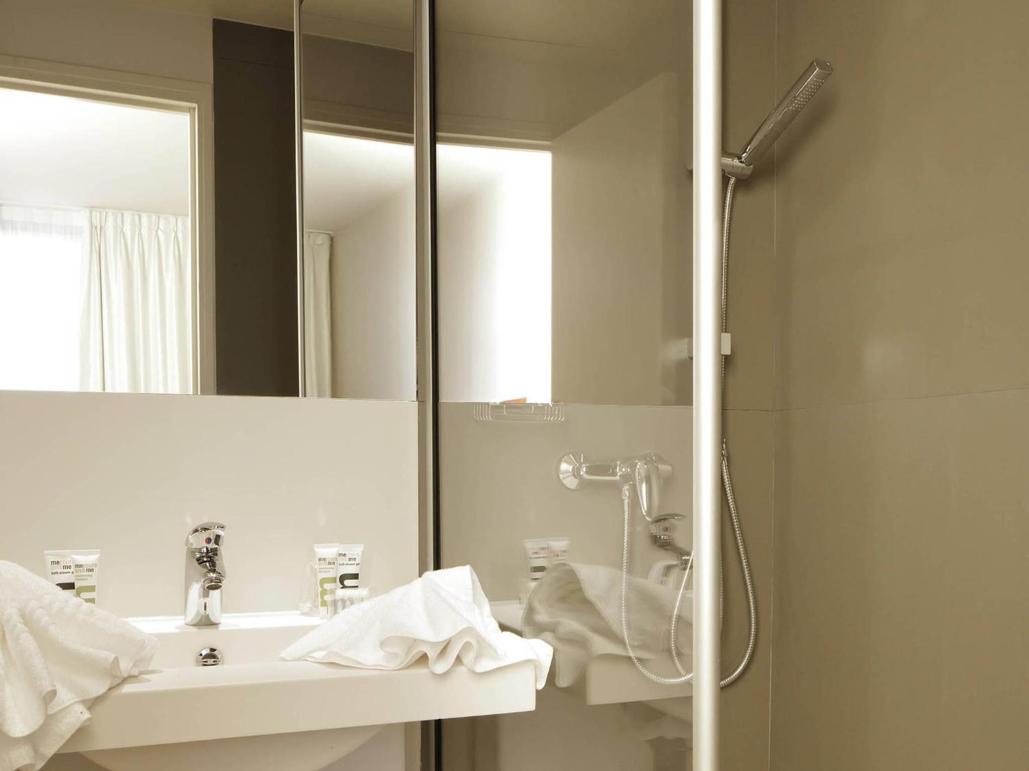 Superior Room with 2 Twin Beds photo 3