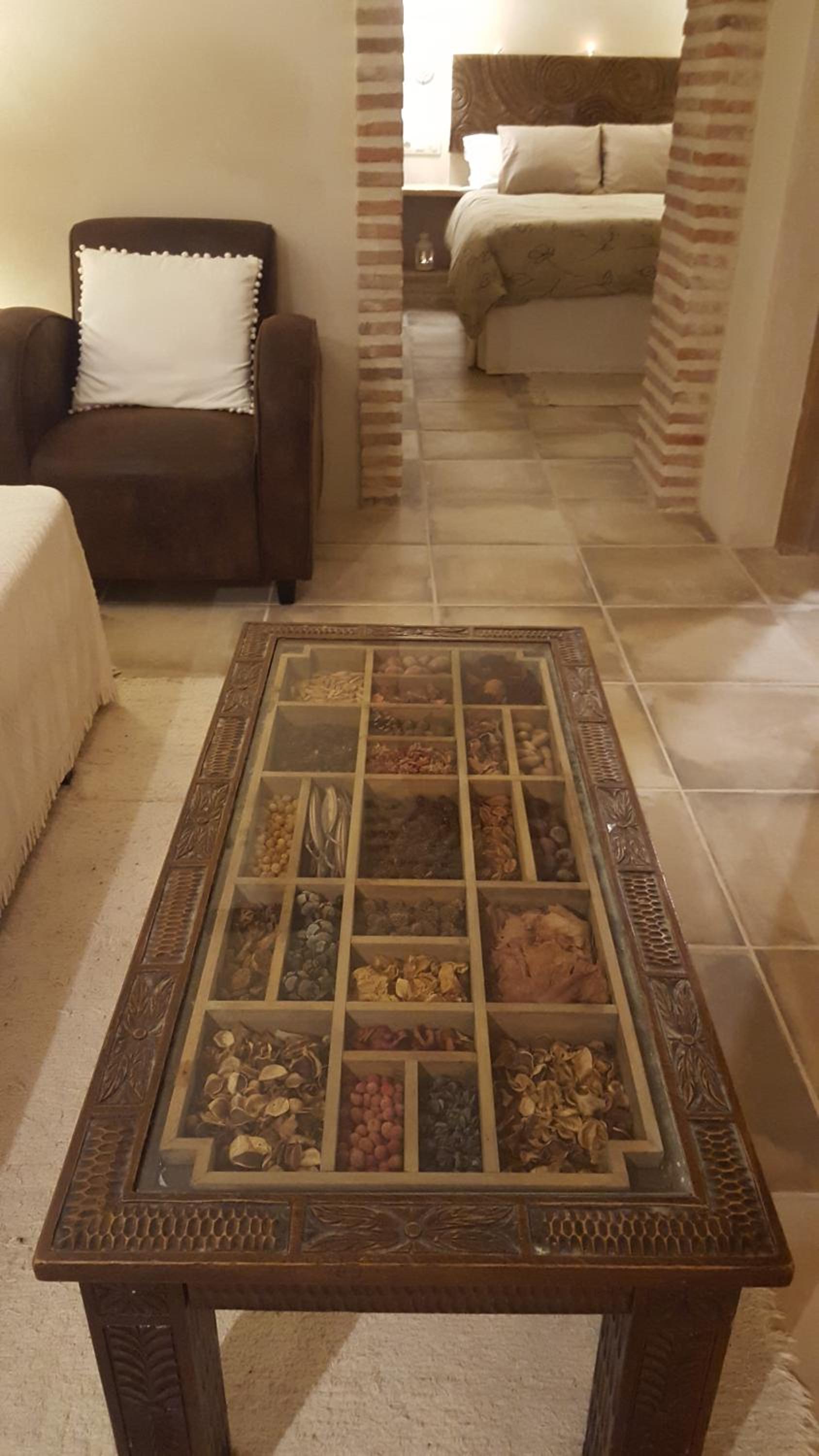 Apartment with Terrace - Photo 16