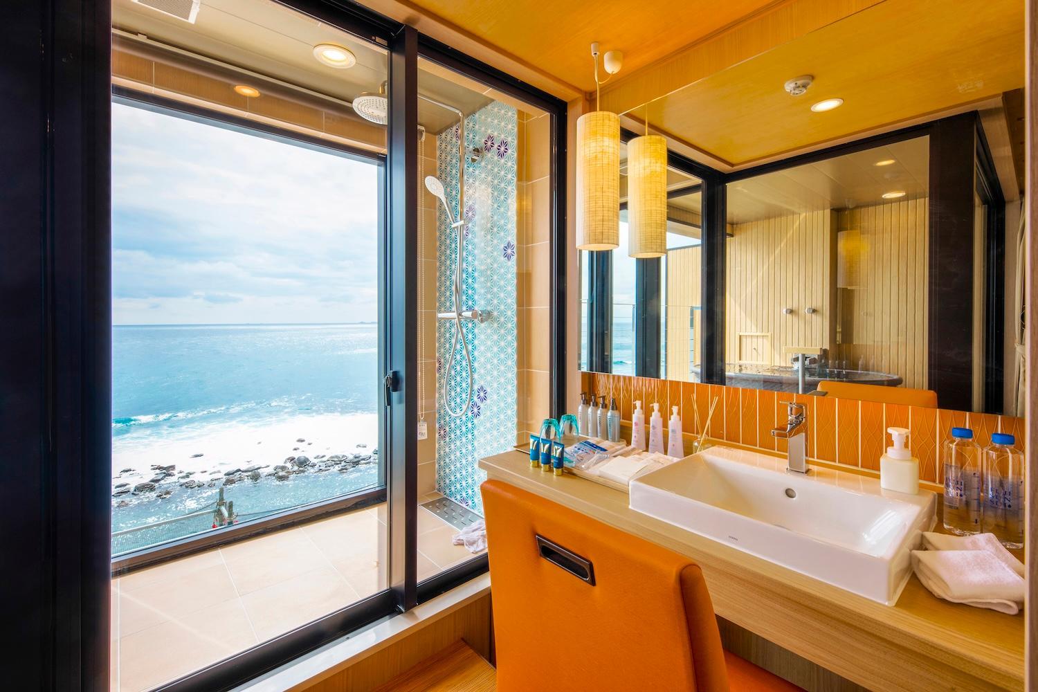 Queen Room with Sea View photo 3