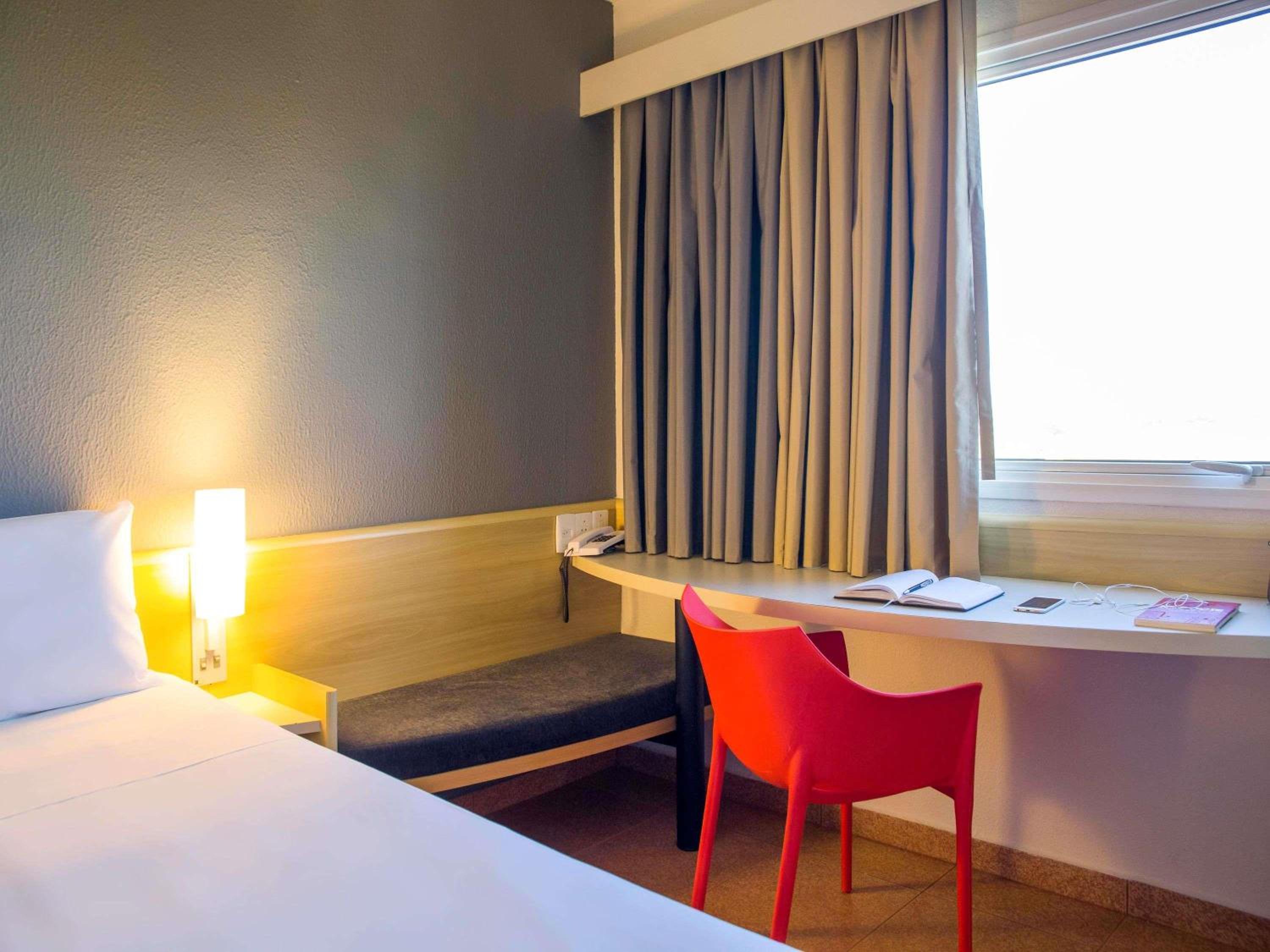 Standard Adapted Room with double bed photo 3