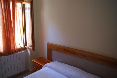 One-Bedroom Apartment (2 Adults + 1 Child) - Photo 11