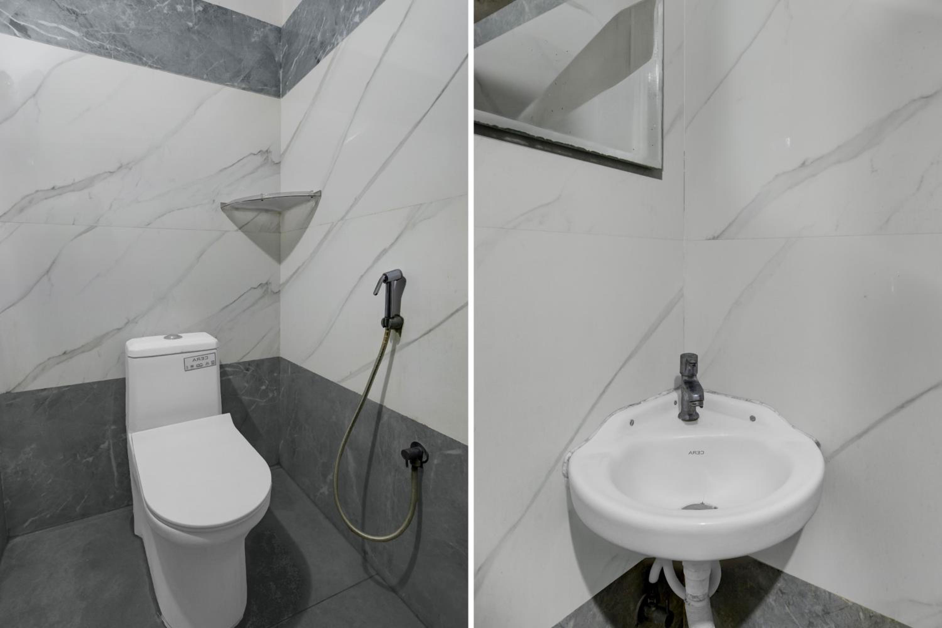 Triple Room with Bath photo 3