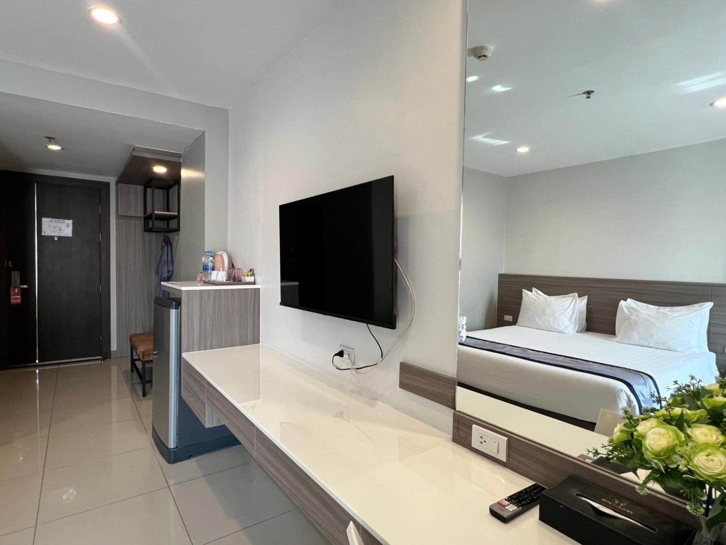 Double Room - Photo 2