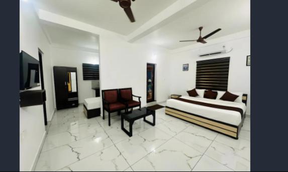 Family Suite photo 2