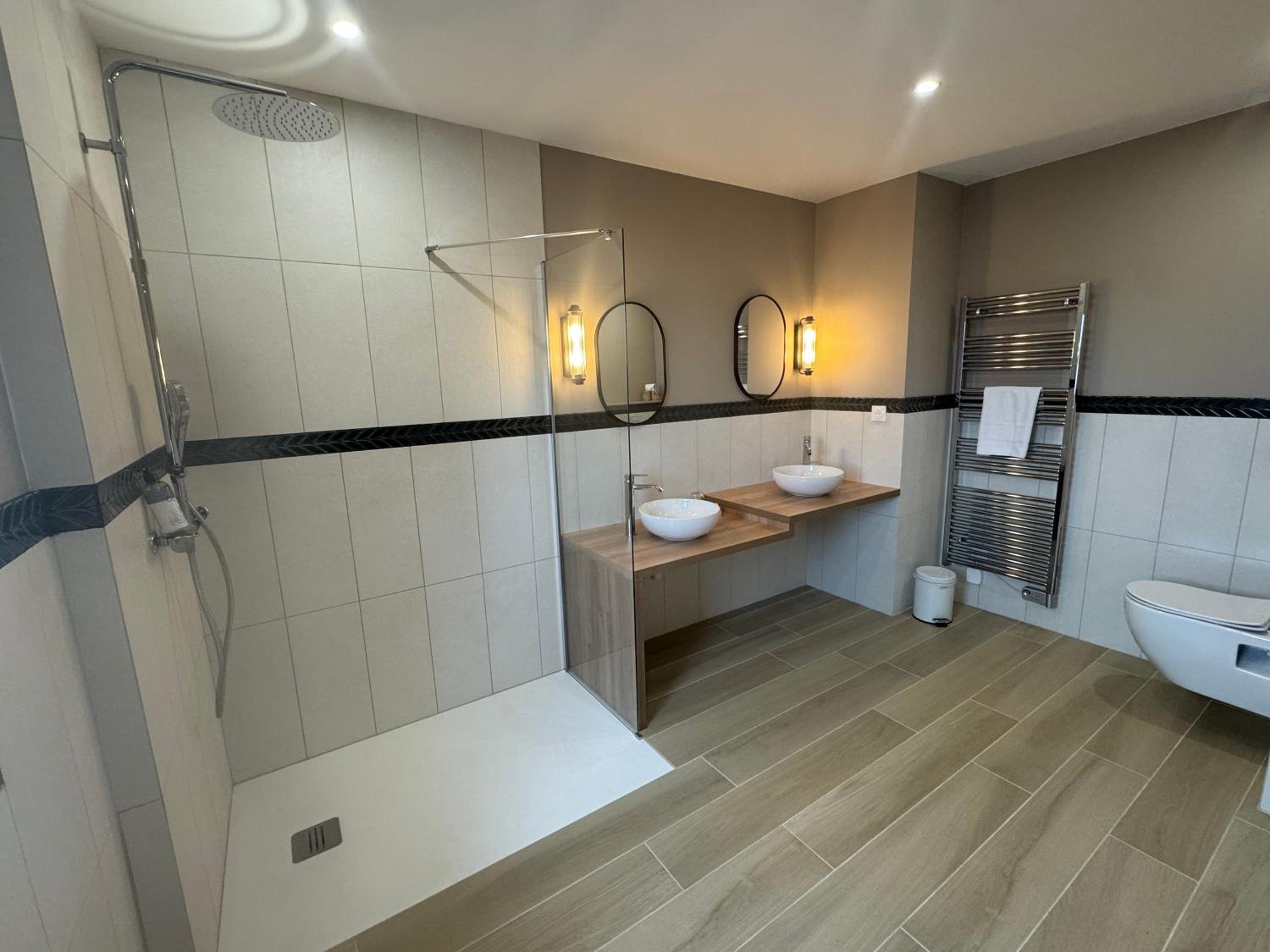 Superior Double Room photo 2