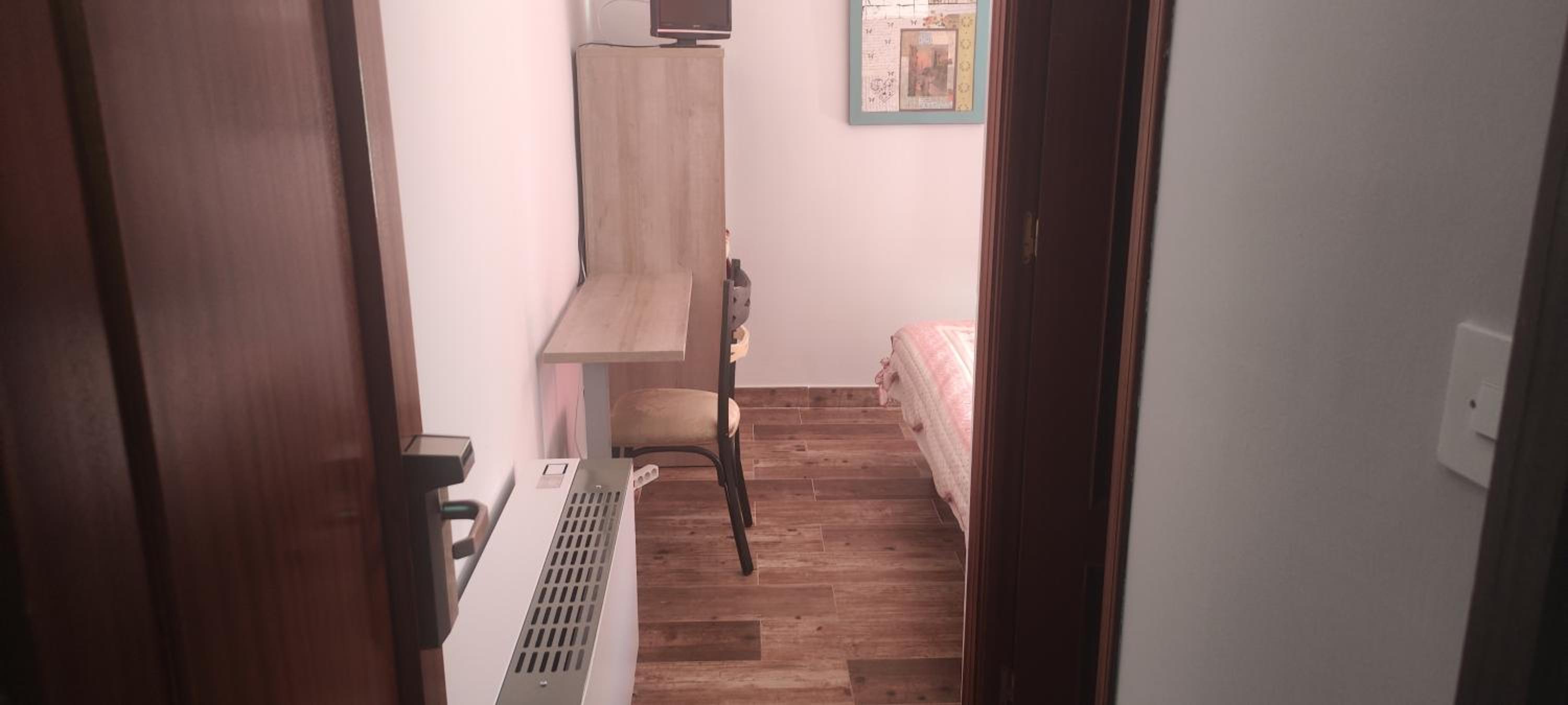 Standard Twin Room photo 1