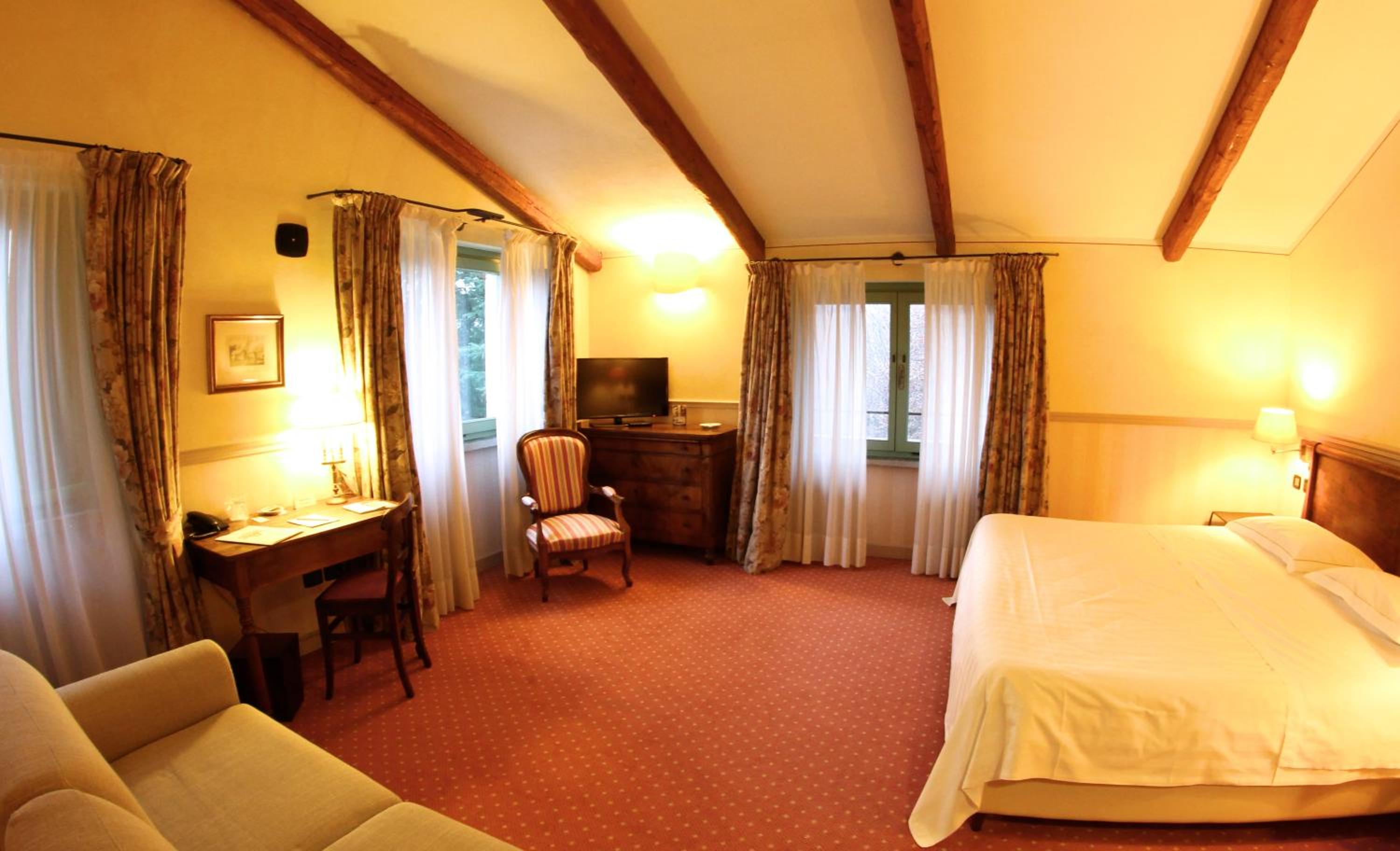 Junior Suite - Photo 1