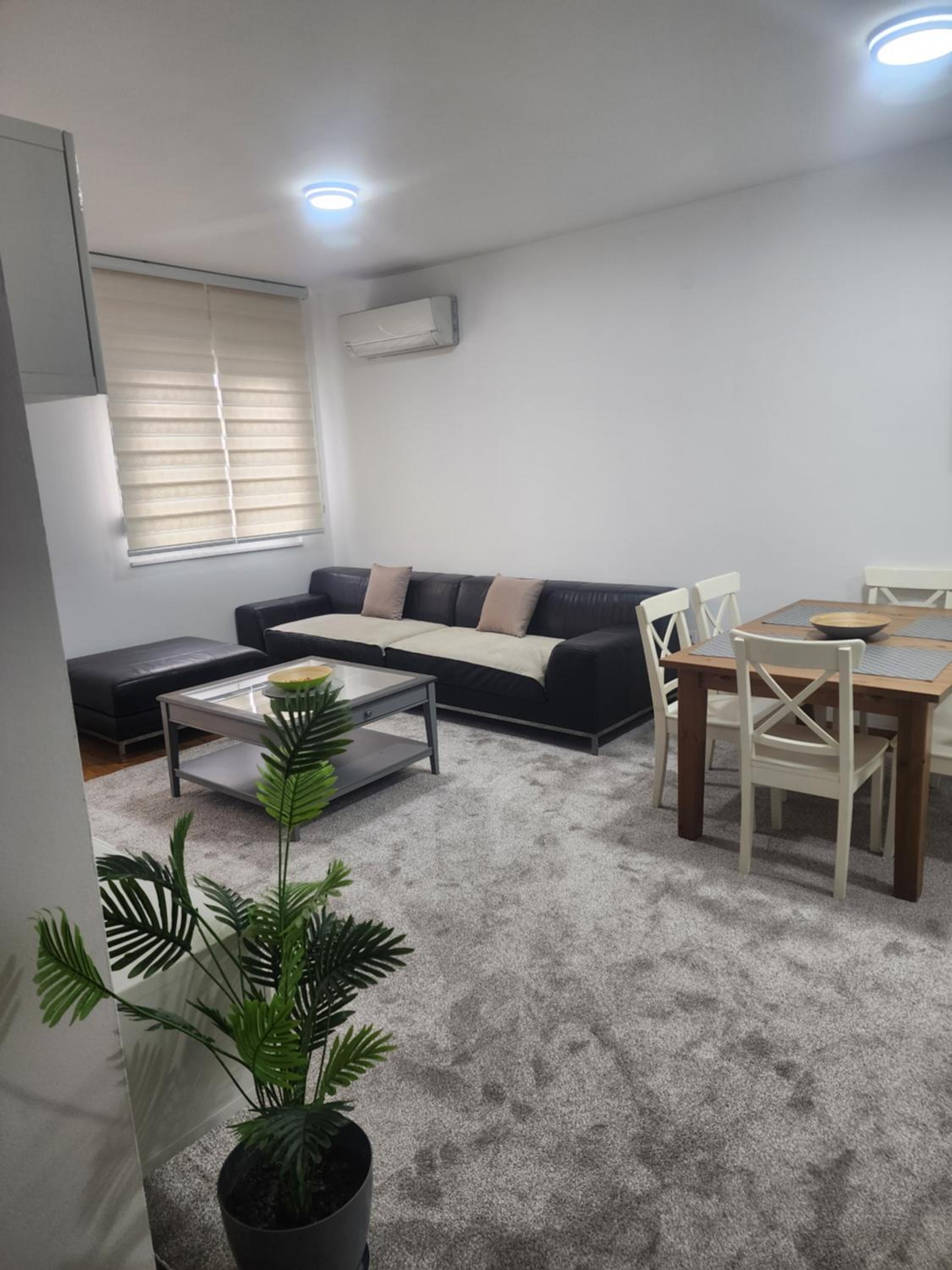 Two-Bedroom Apartment with Balcony photo 1