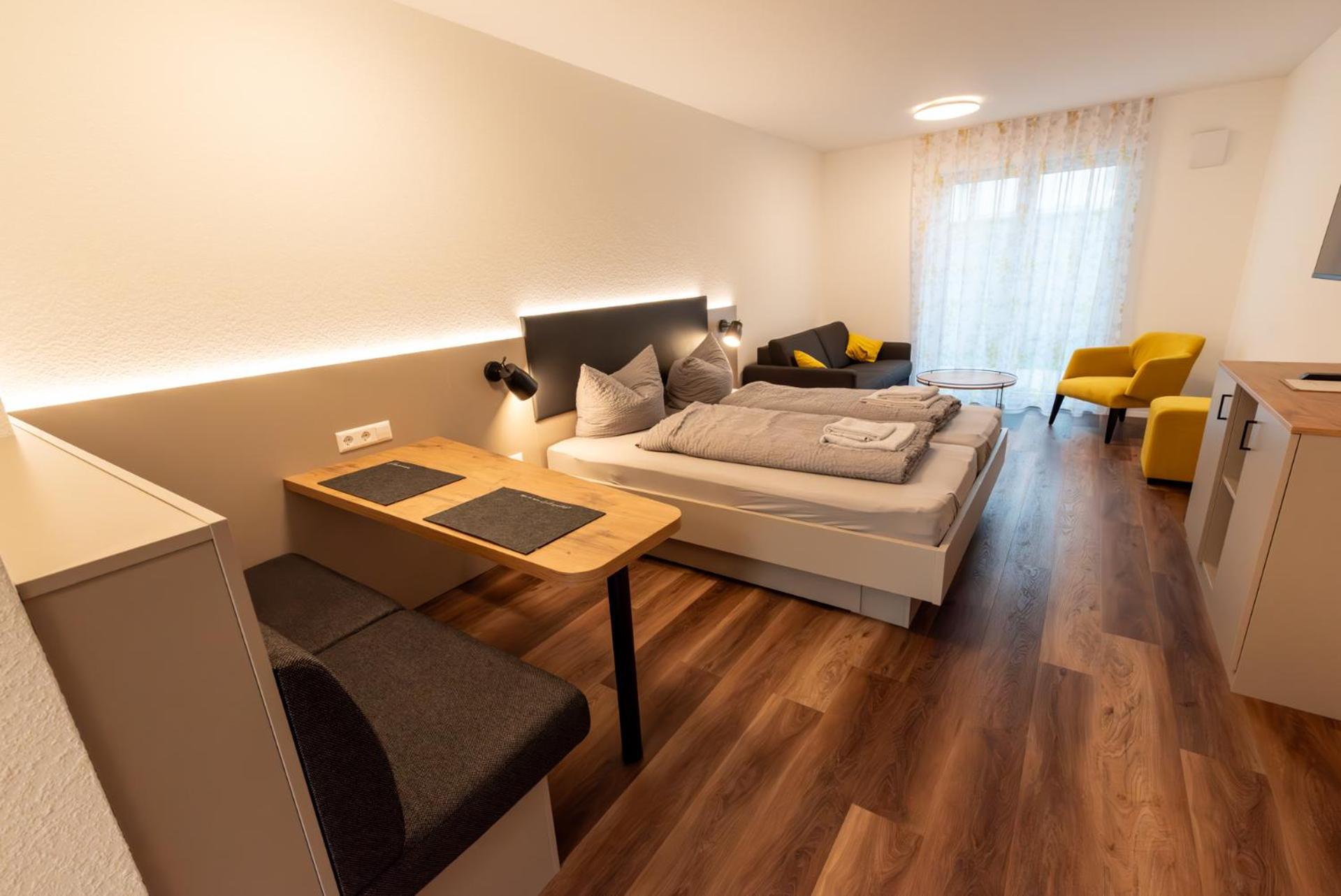 Apartment with Terrace photo 2