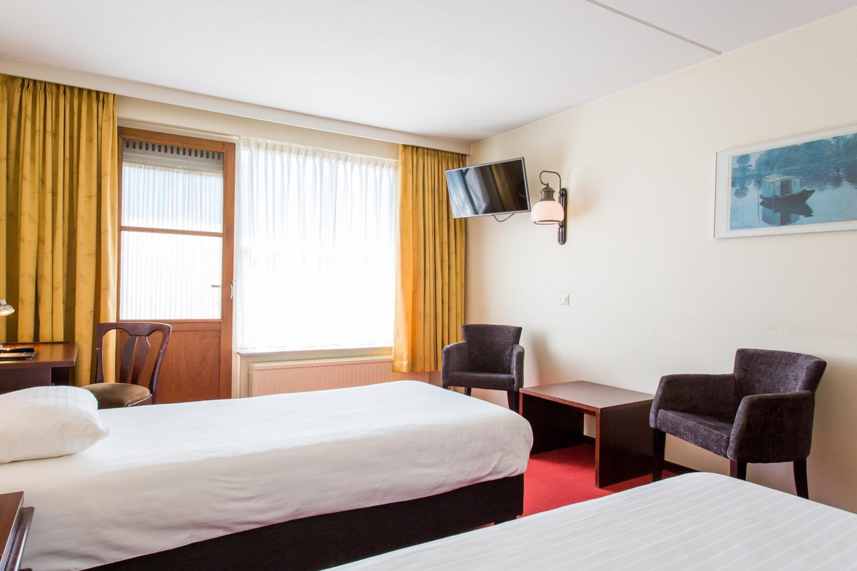 Small Double Room photo 3