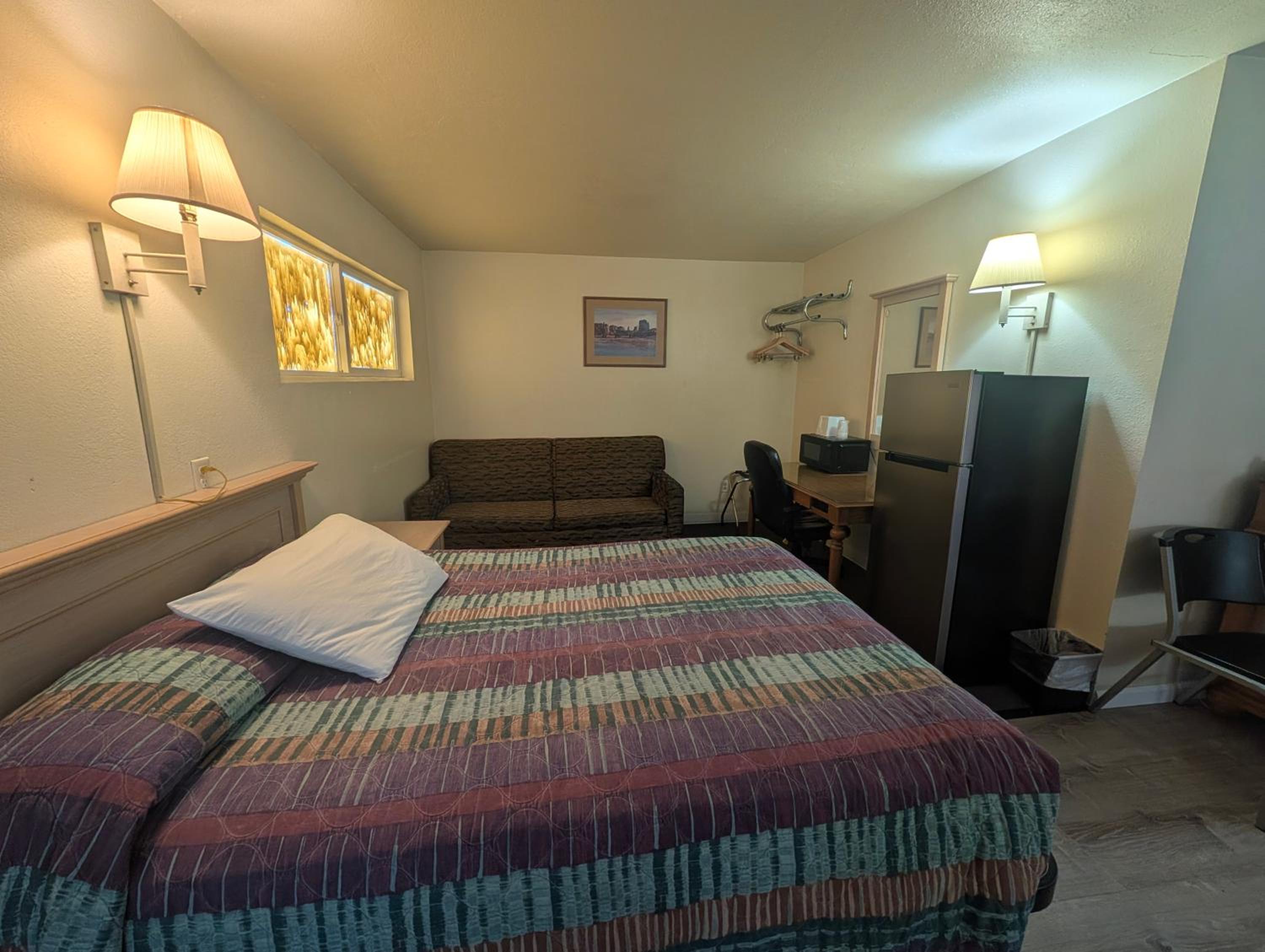 Standard Triple Room photo 2