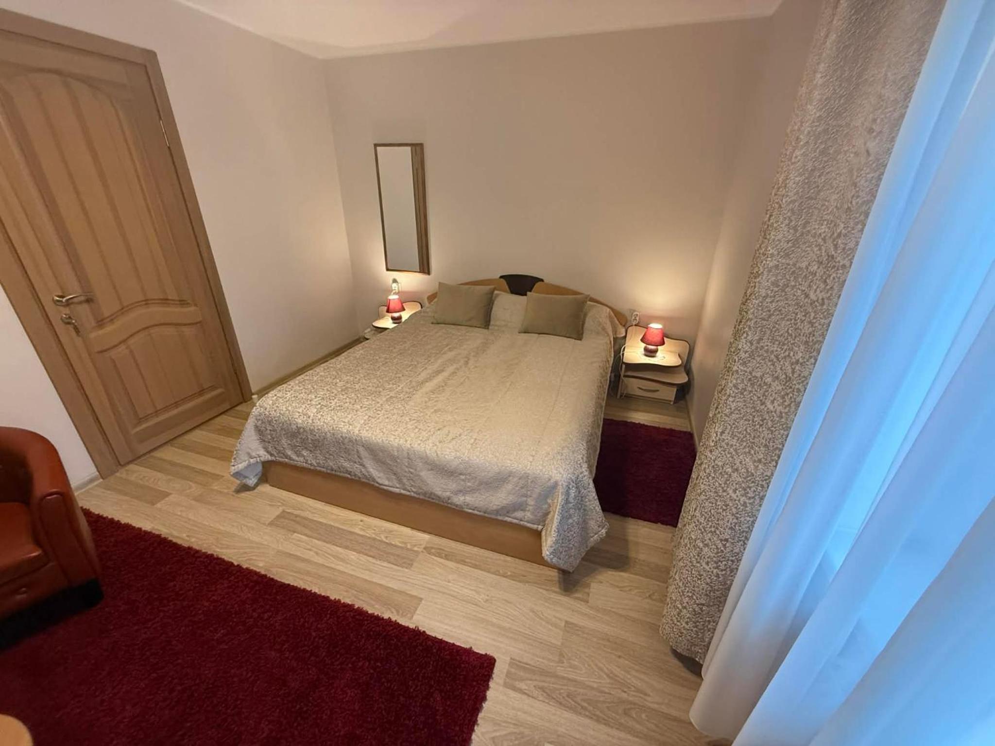 Large Double Room photo 3