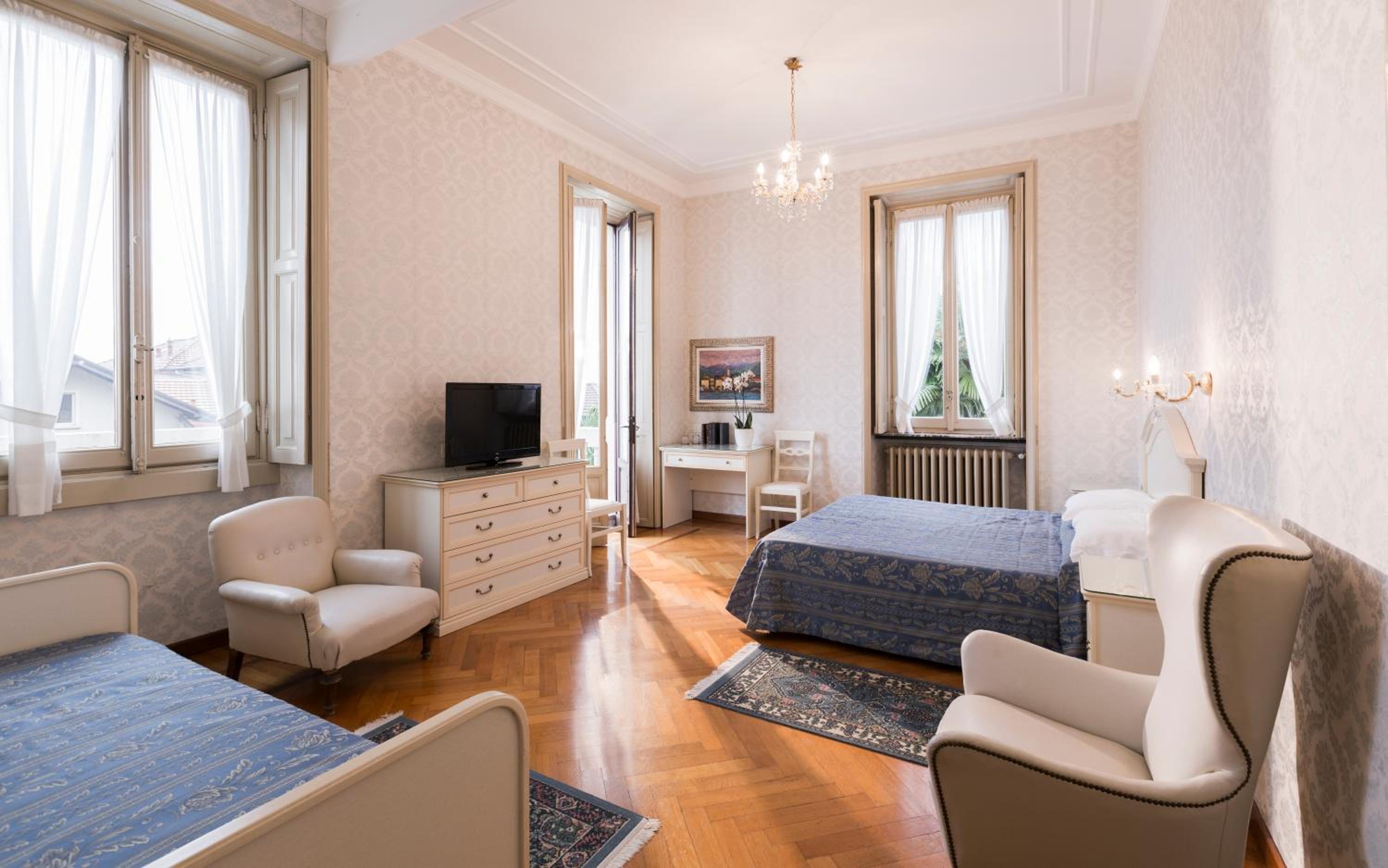 Superior Triple Room