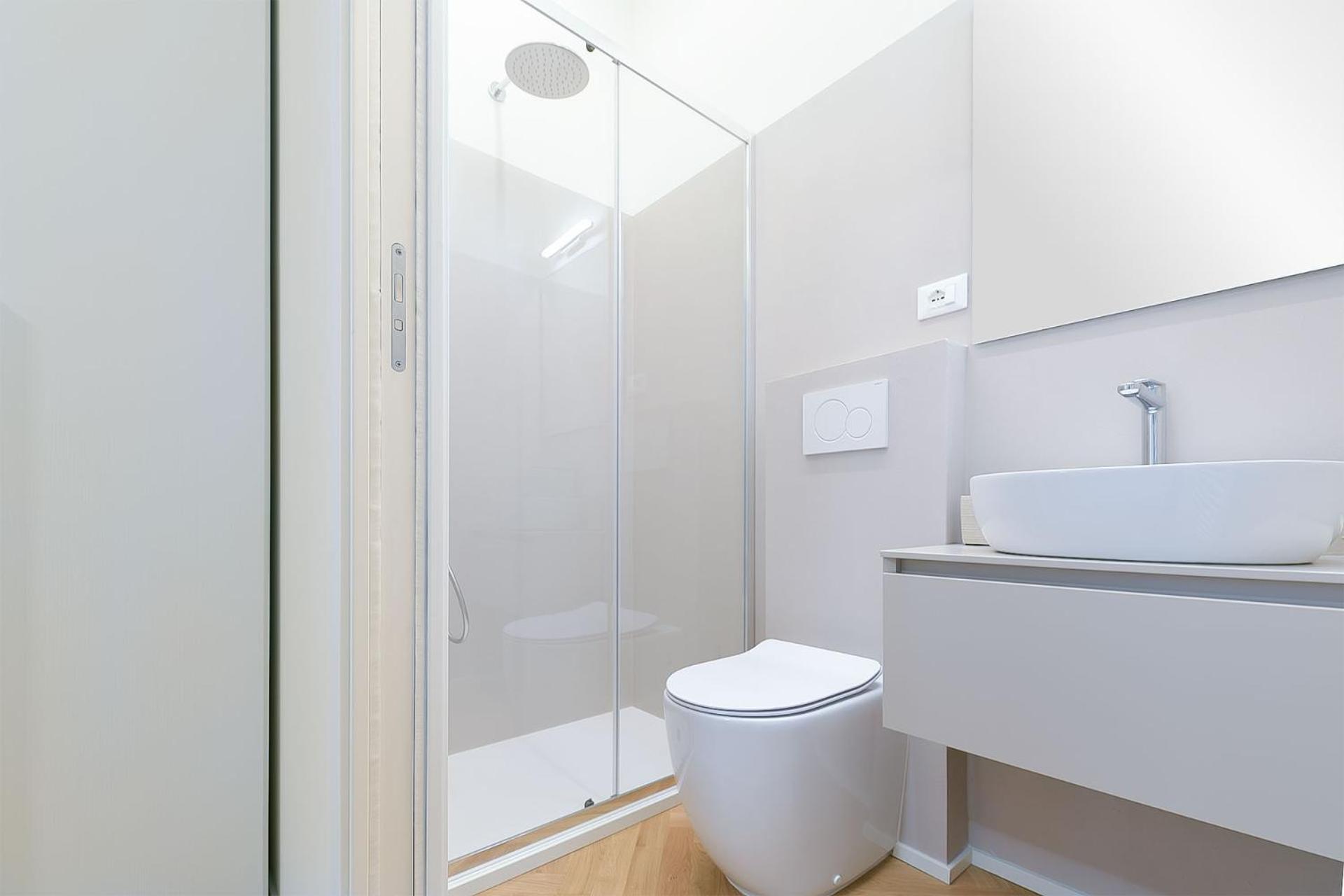 Two-Bedroom Deluxe Apartment with Balcony (Separate building)