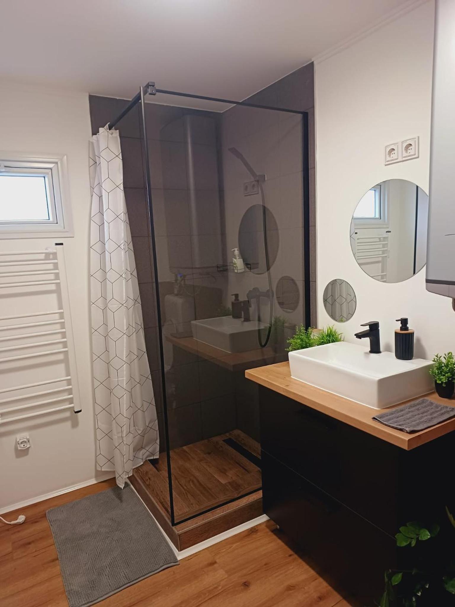 Two-Bedroom House photo 2