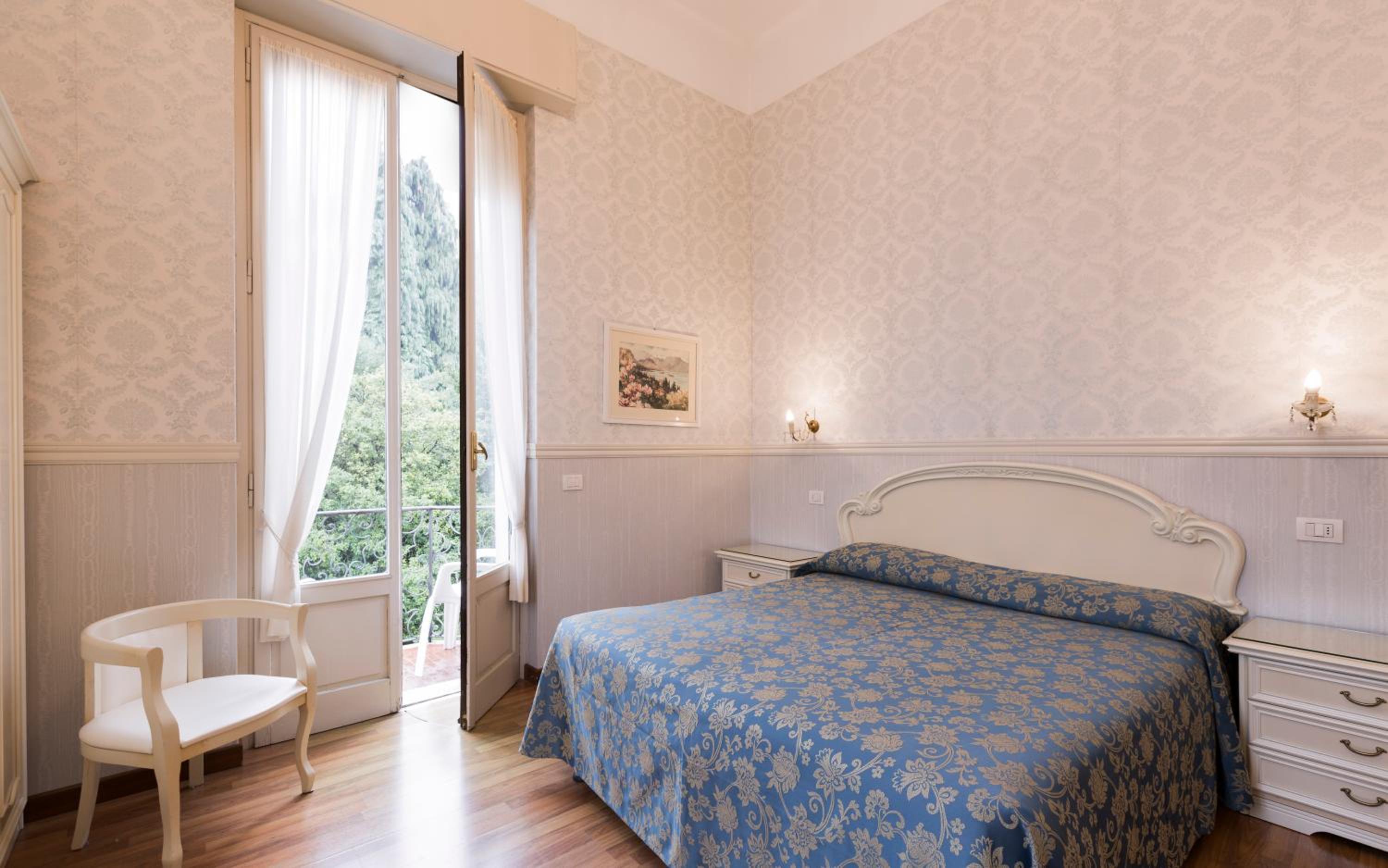 Superior Double Room with Garden View