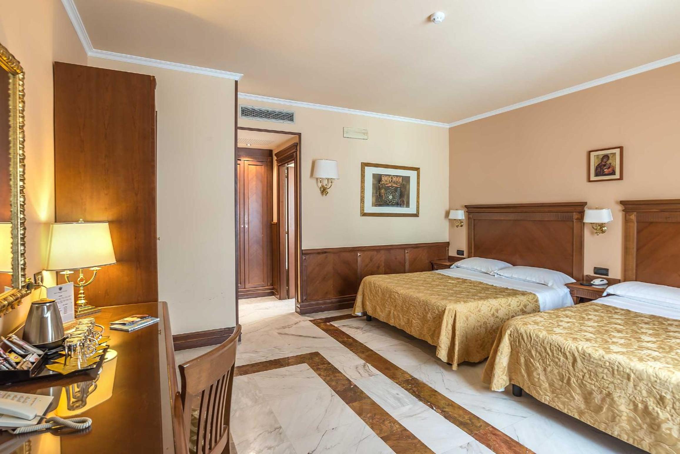Suite with Balcony