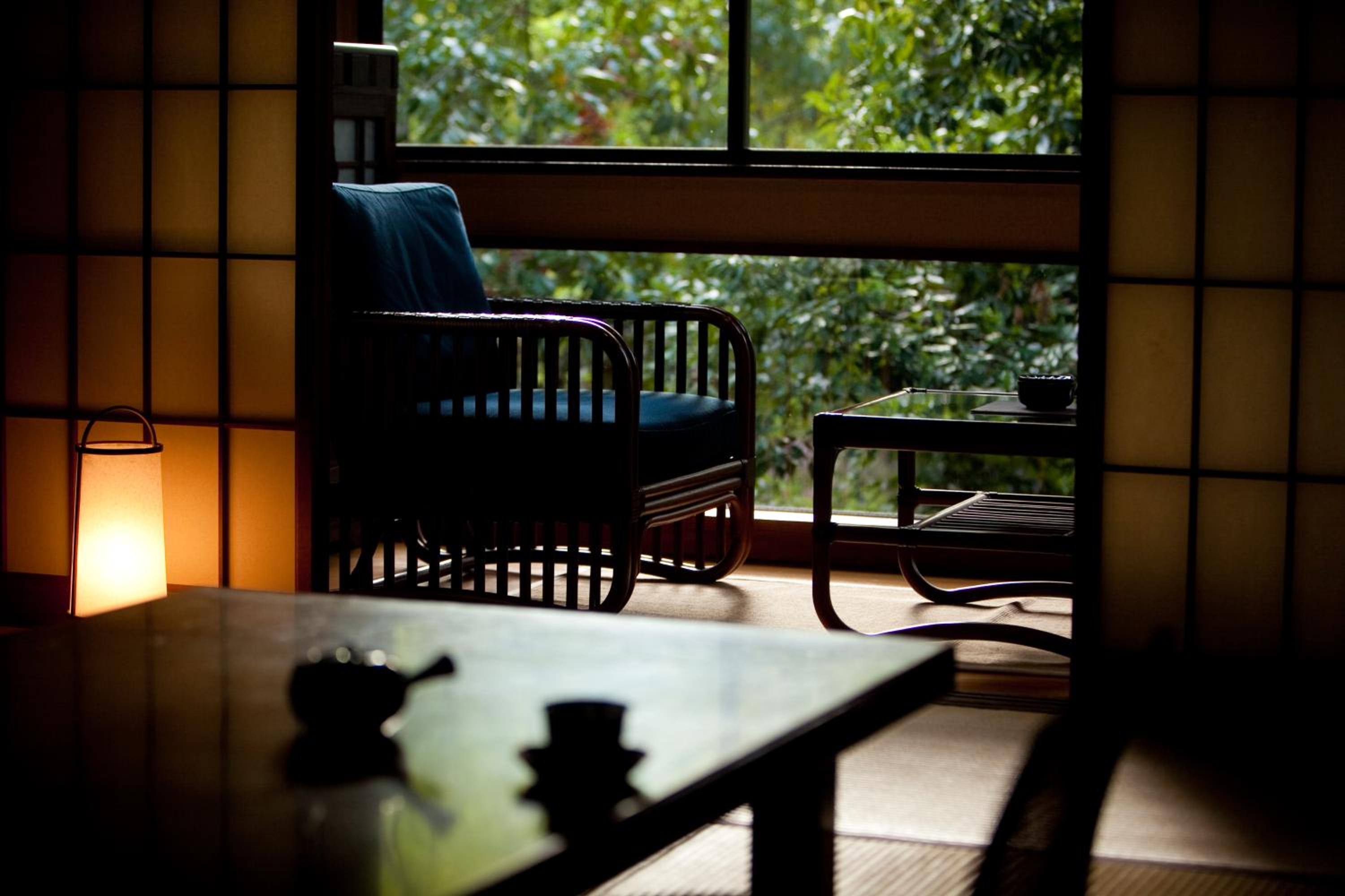 Japanese-Style Standard Room with Shared Bathroom - Photo 3