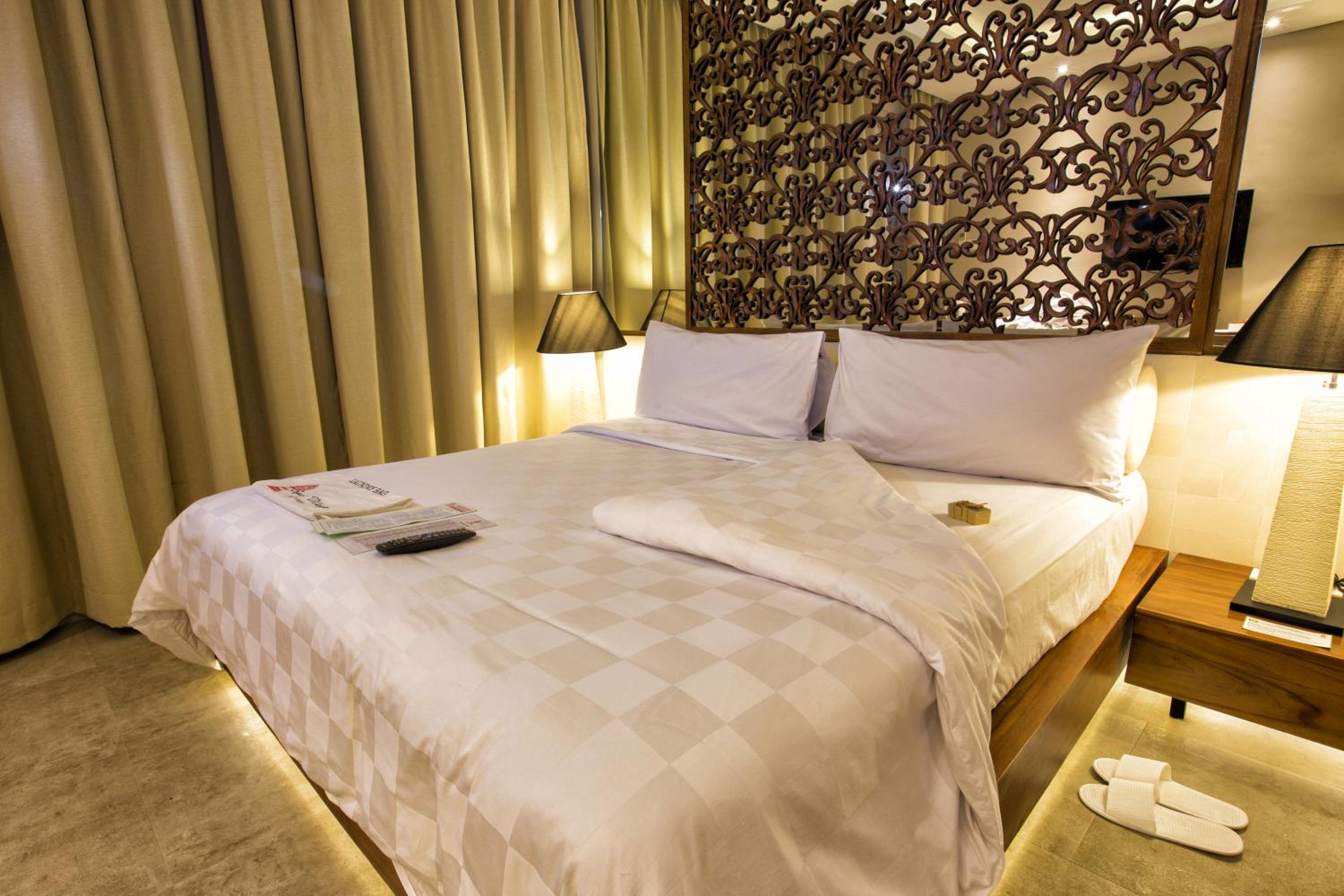 Deluxe Double or Twin Rooms - Photo 17