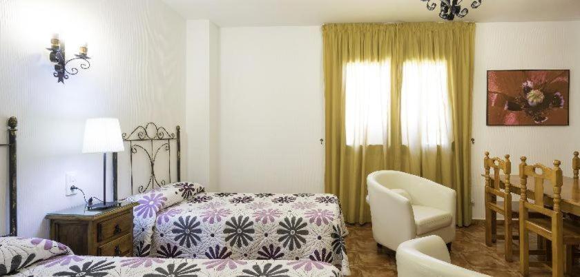 Twin Room with City View photo 3