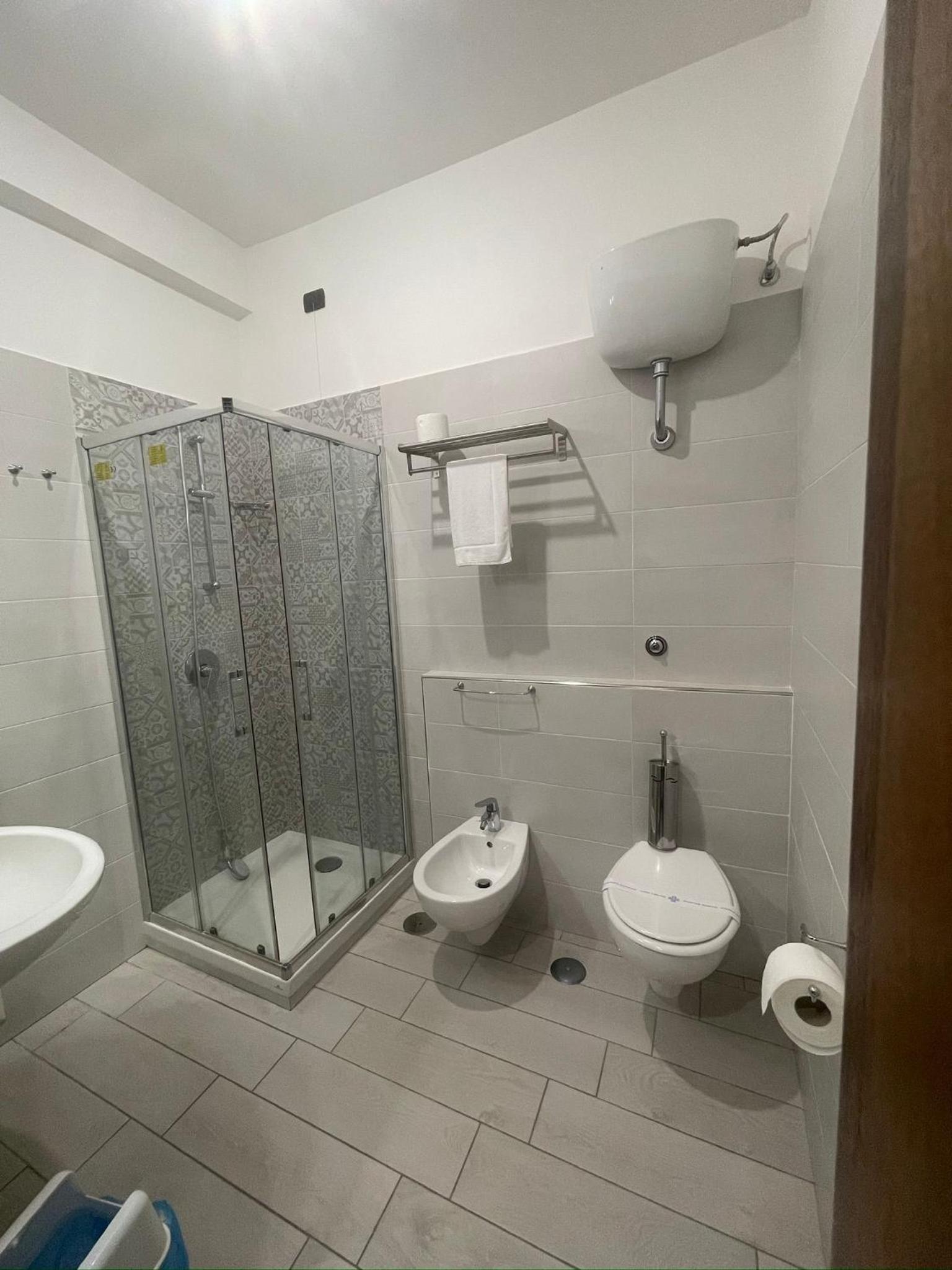 Classic Quadruple Room photo 2