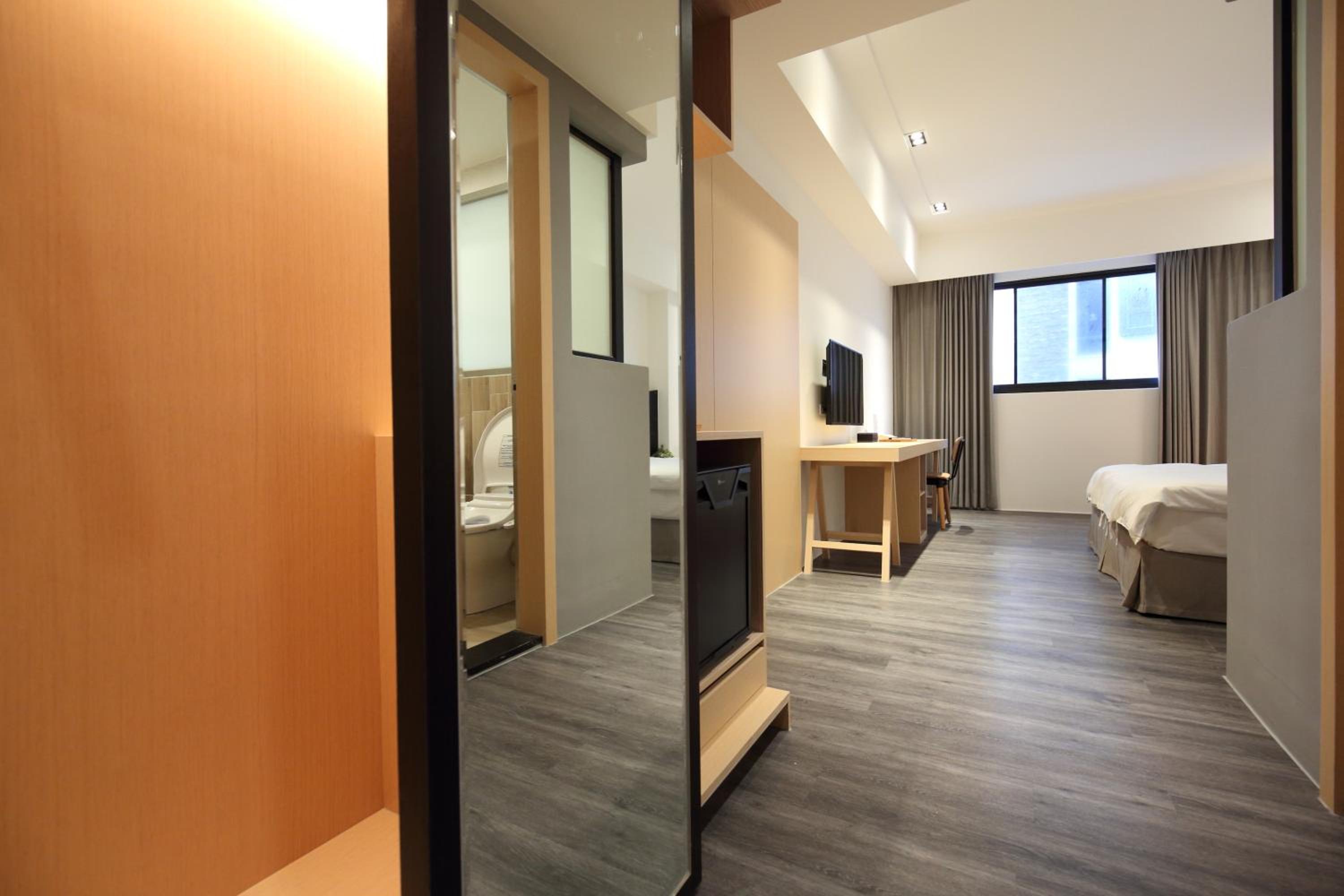 Standard Double Room photo 2