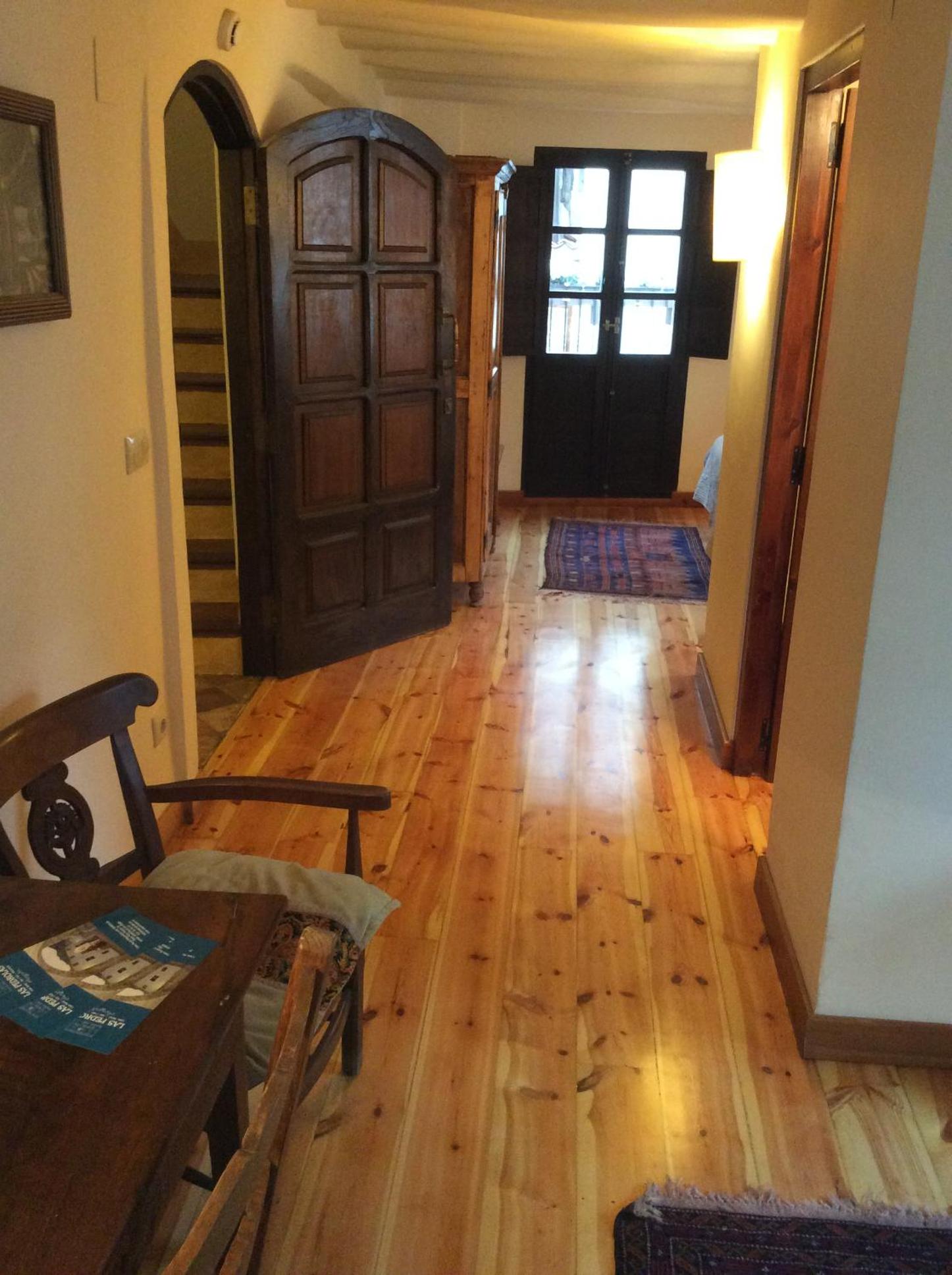 Deluxe Double Room with Balcony photo 3
